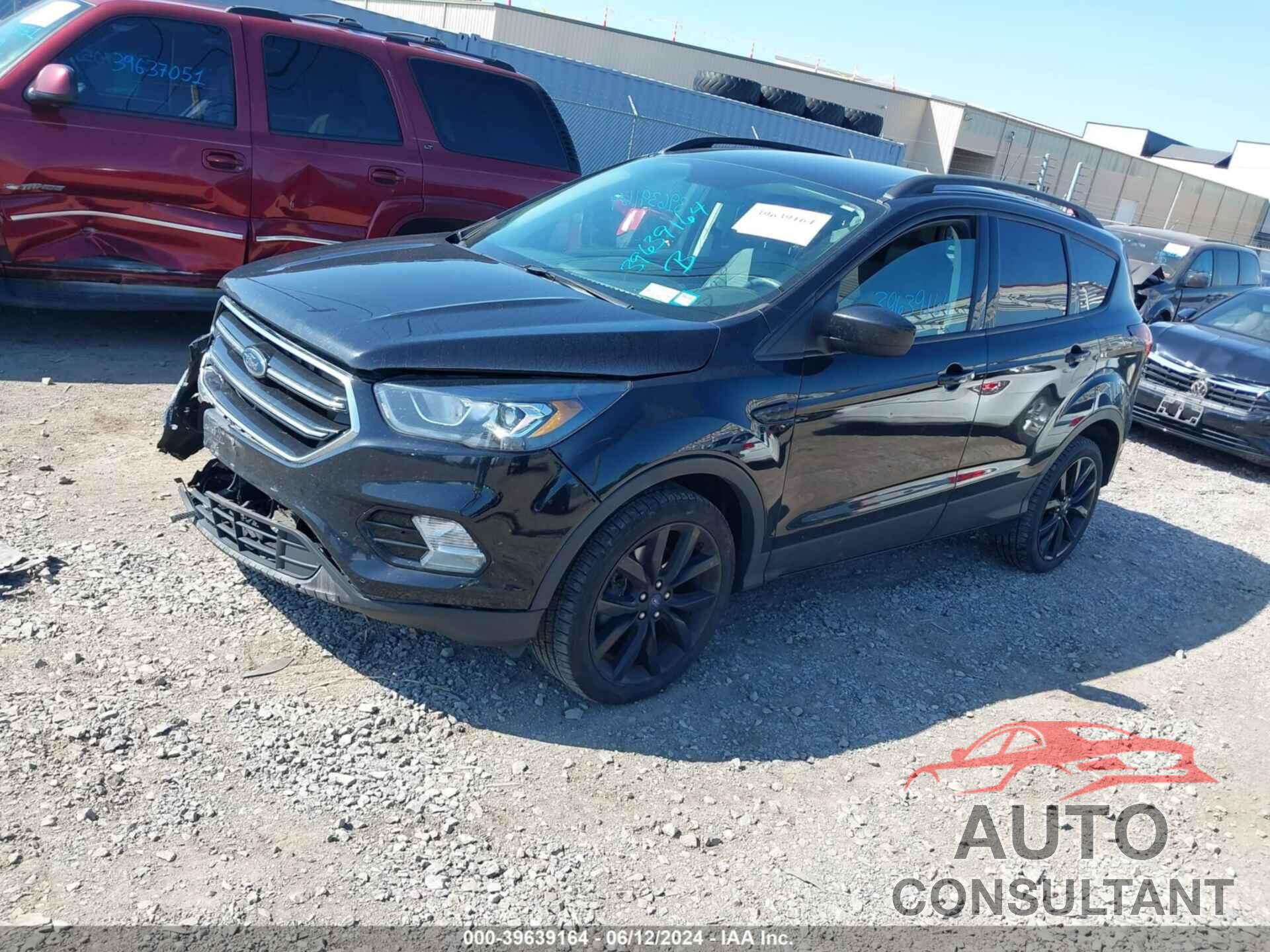 FORD ESCAPE 2019 - 1FMCU9GD1KUB08617