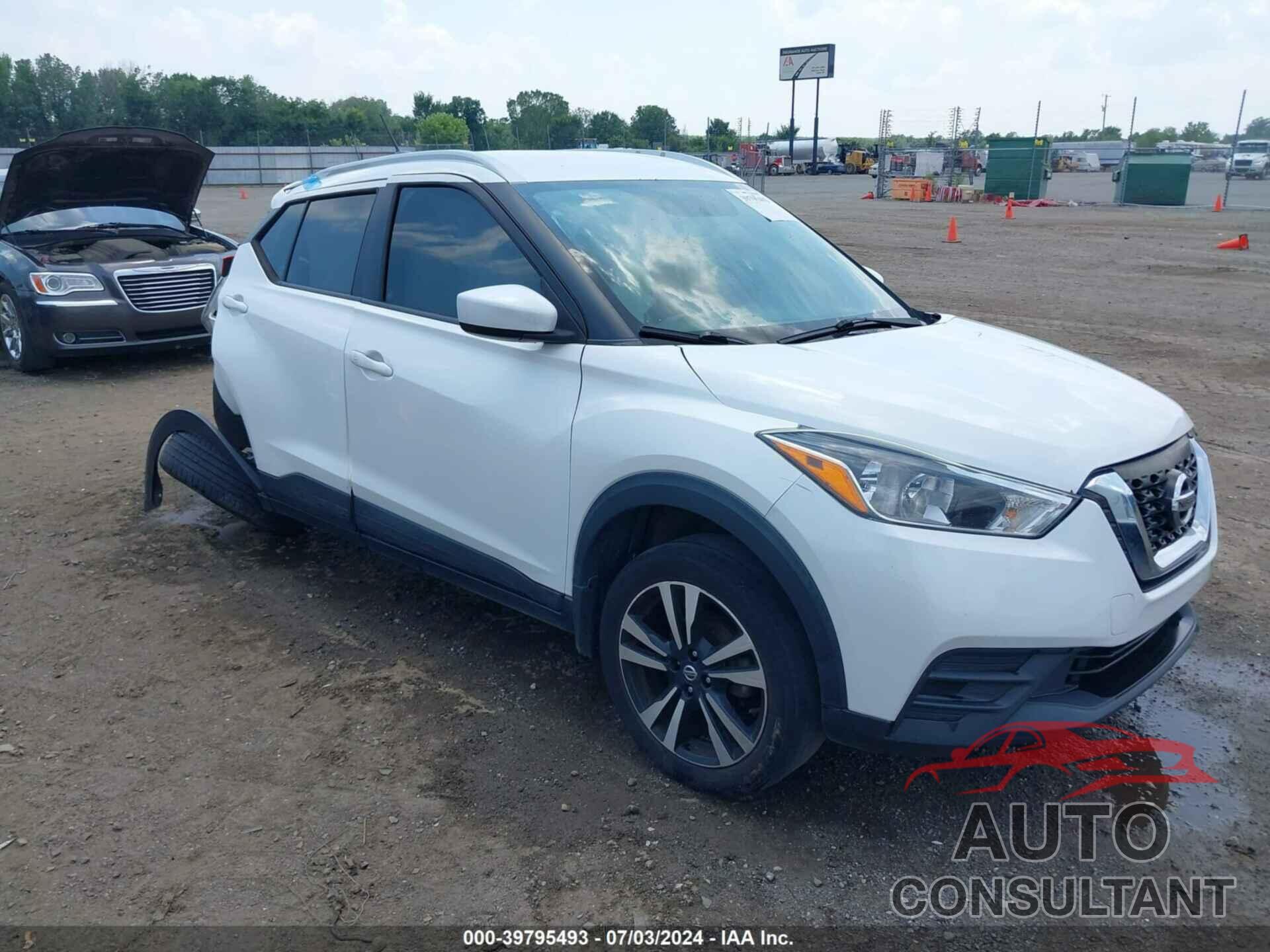 NISSAN KICKS 2018 - 3N1CP5CU2JL506554