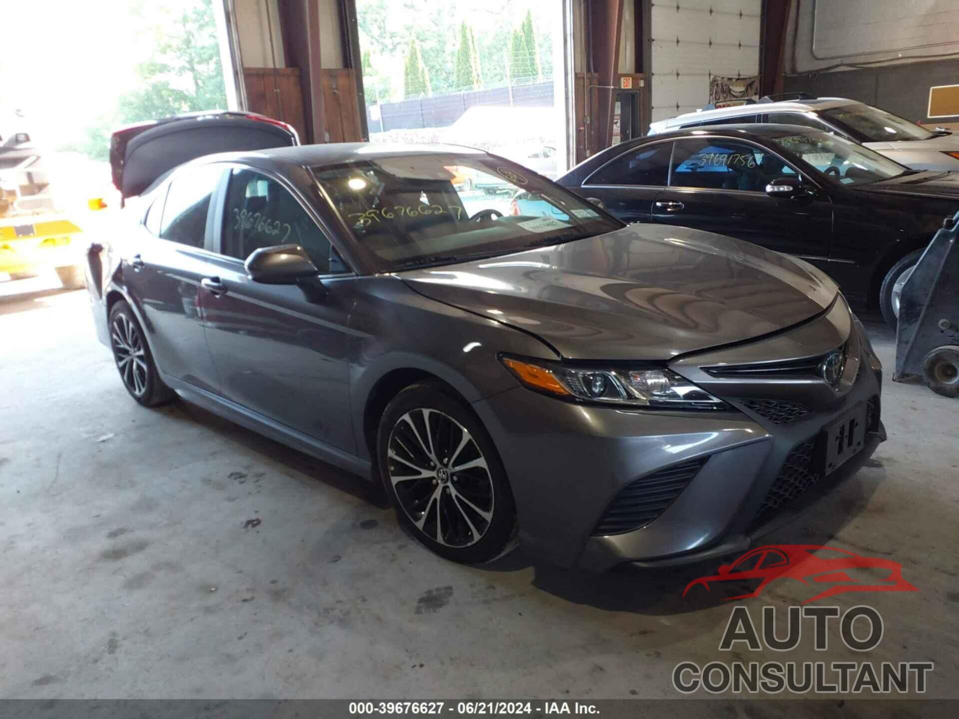 TOYOTA CAMRY 2019 - 4T1B11HK9KU166400