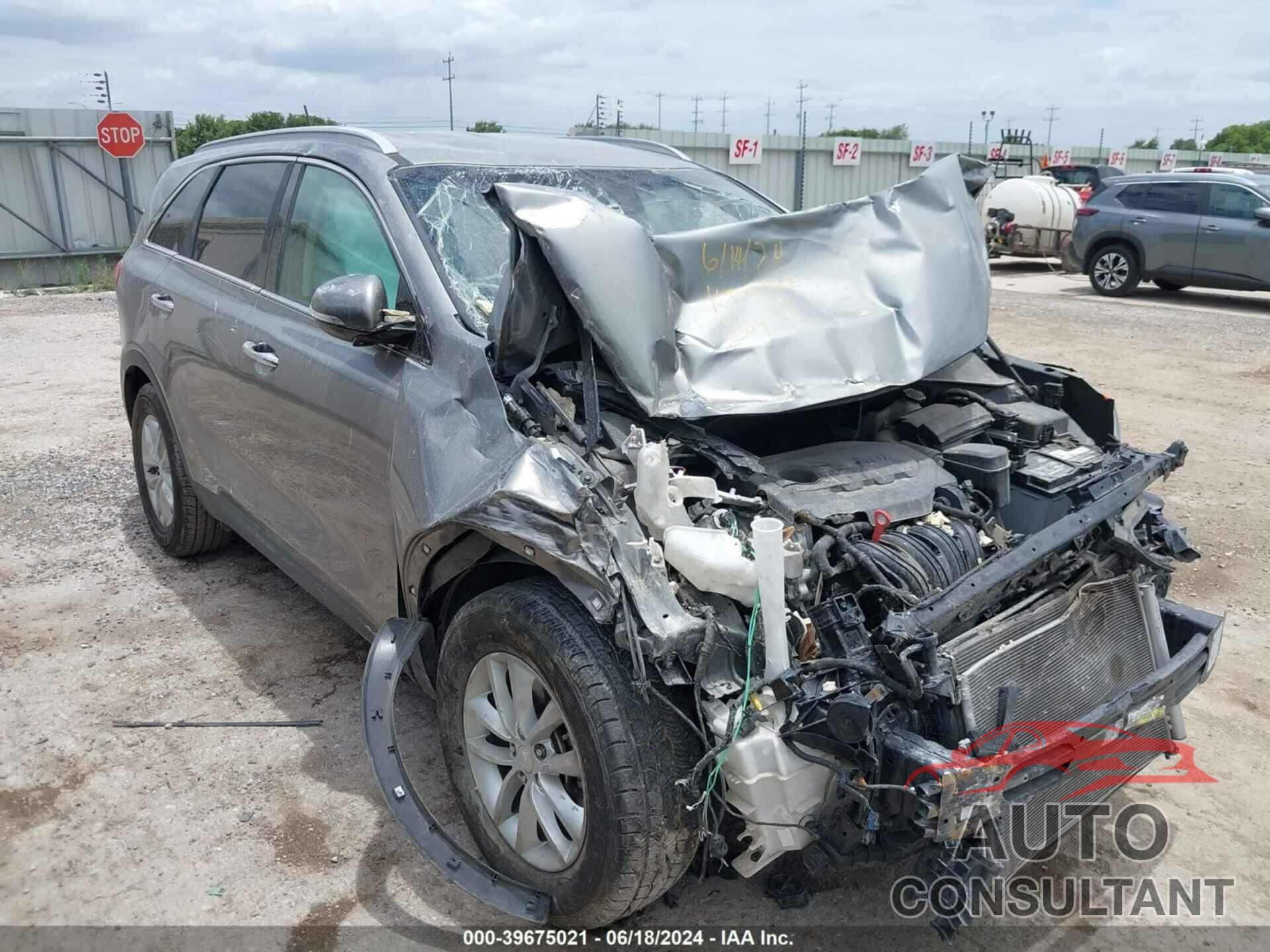 KIA SORENTO 2016 - 5XYPG4A38GG085507