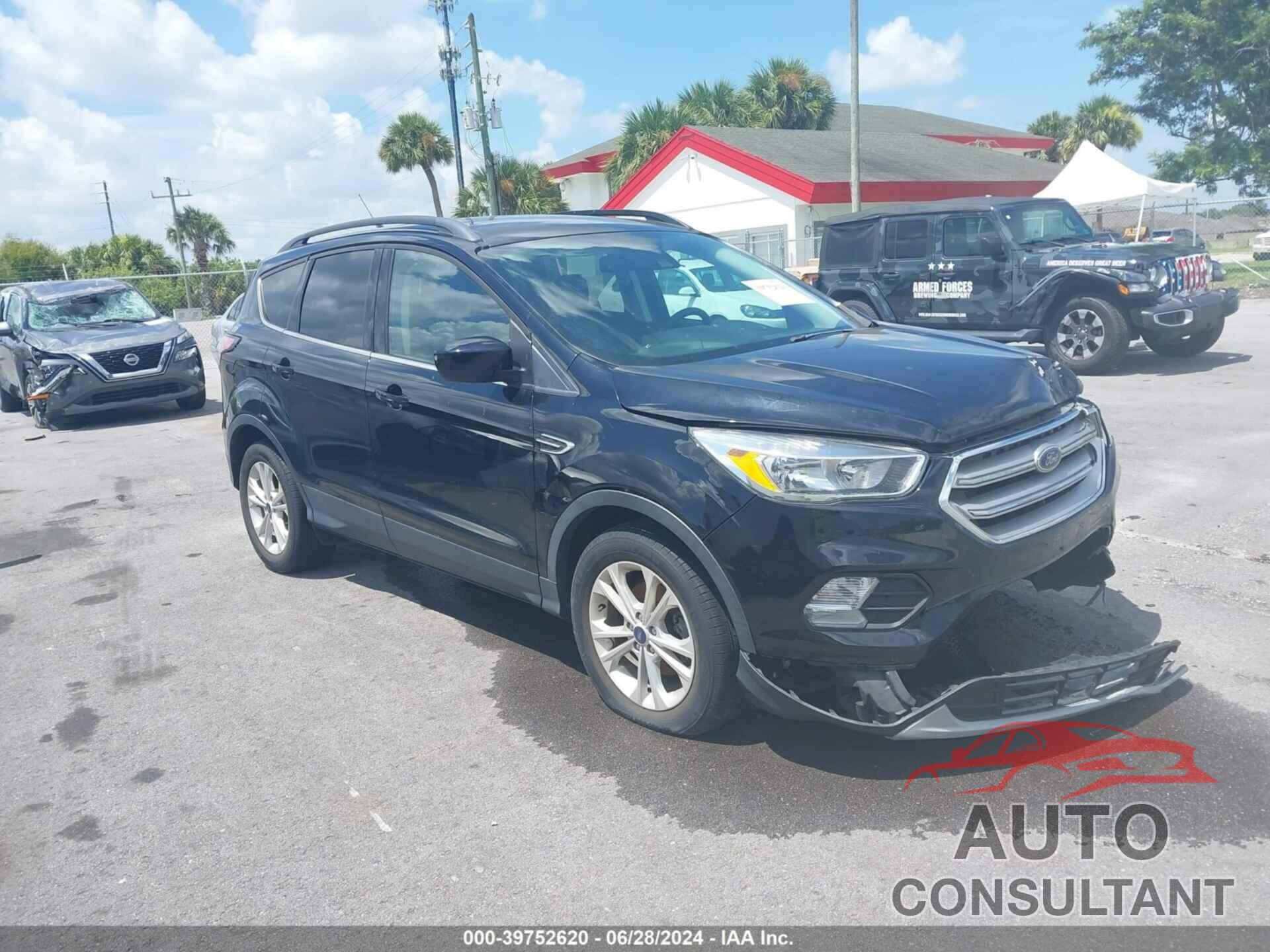 FORD ESCAPE 2018 - 1FMCU0GD7JUB97586