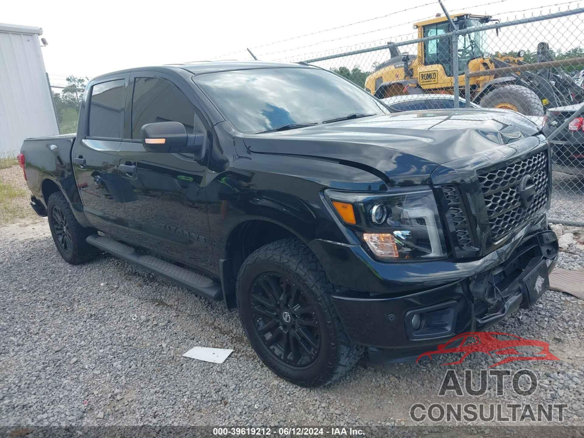 NISSAN TITAN 2018 - 1N6AA1E66JN533539