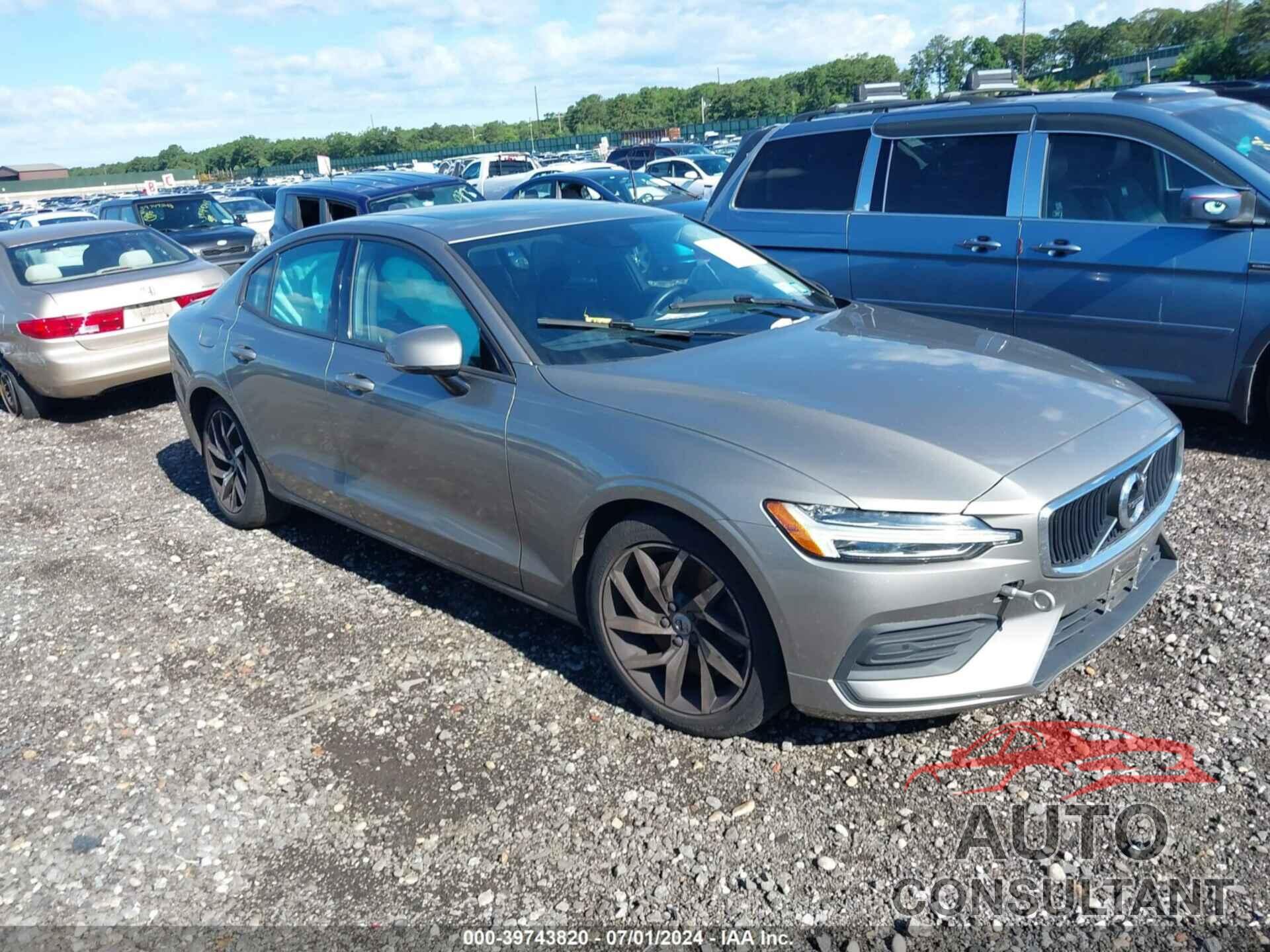 VOLVO S60 2019 - 7JRA22TK2KG002934