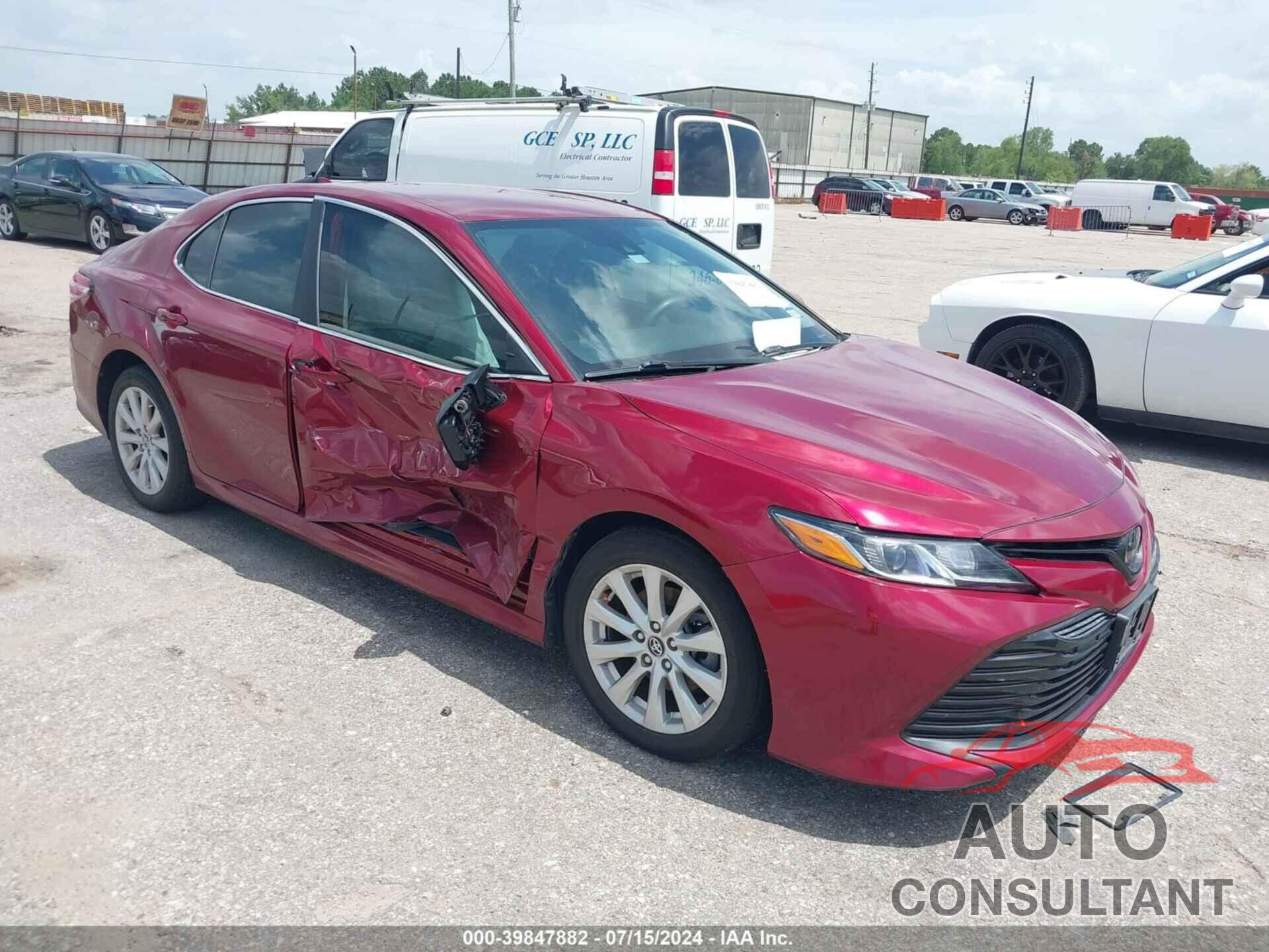 TOYOTA CAMRY 2020 - 4T1C11AK8LU939664