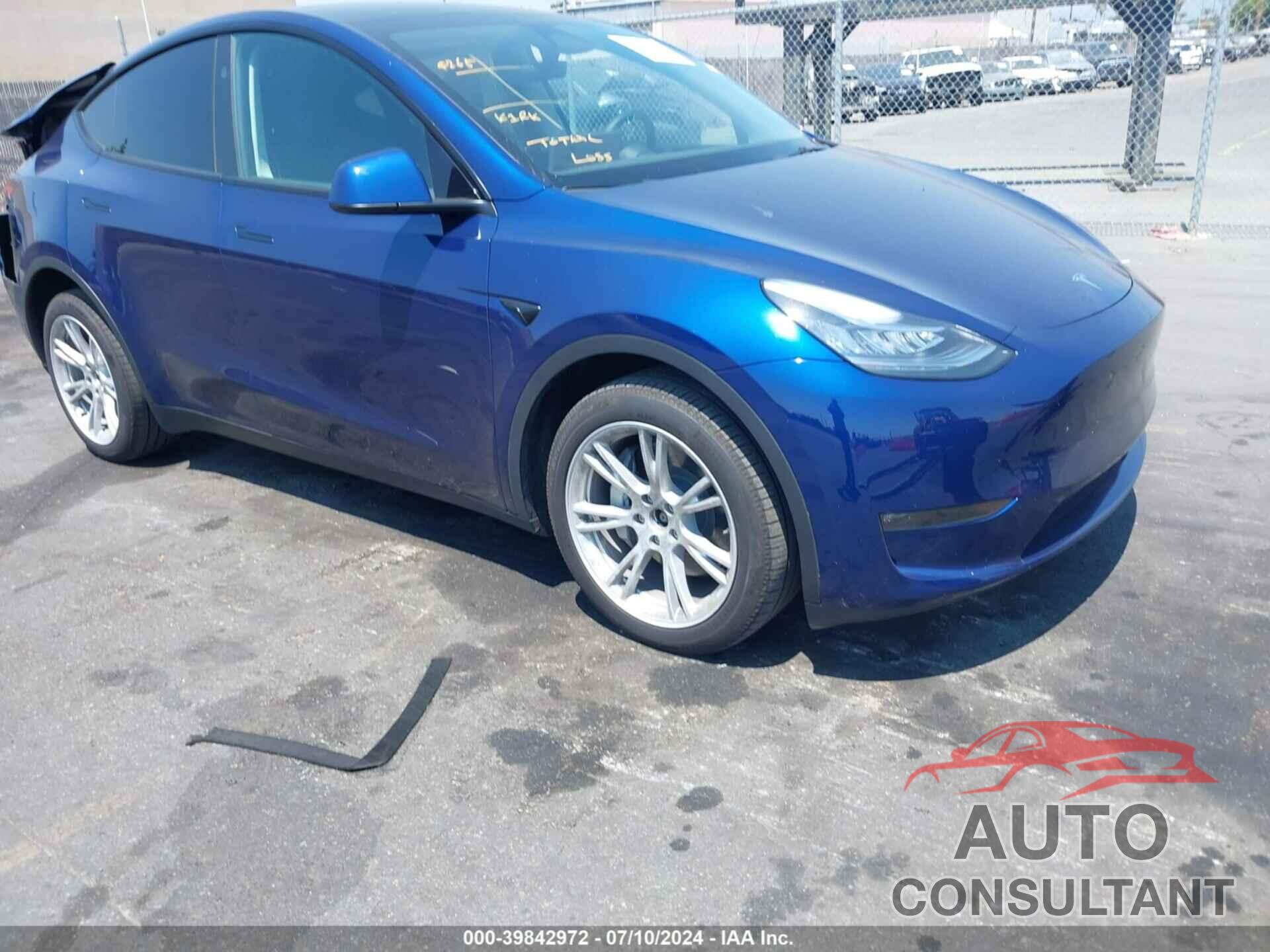 TESLA MODEL Y 2023 - 7SAYGDEE8PA147270