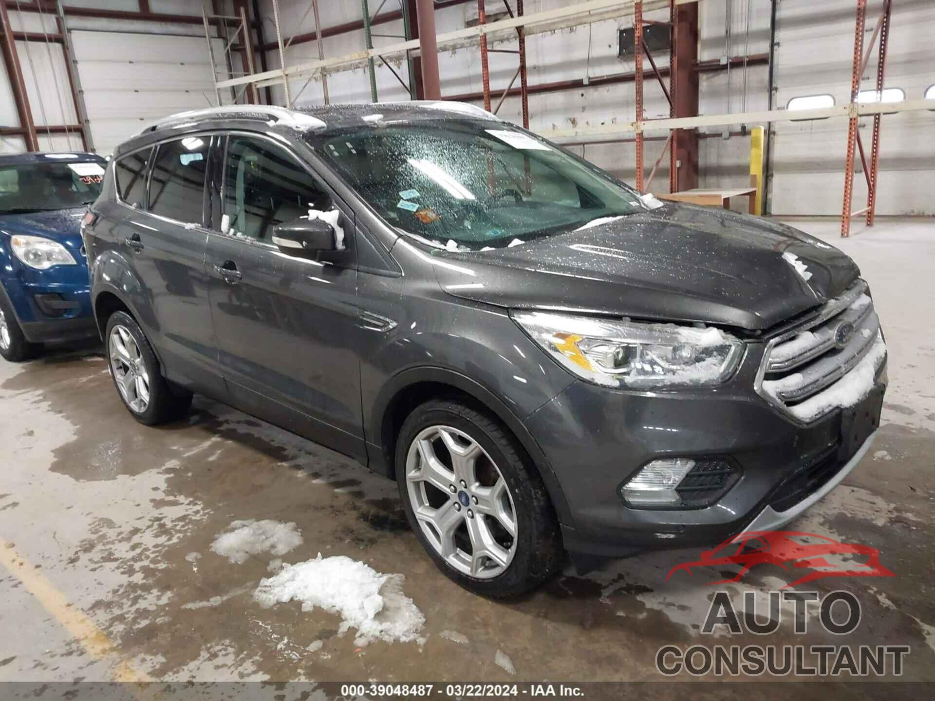 FORD ESCAPE 2017 - 1FMCU9J97HUE87541