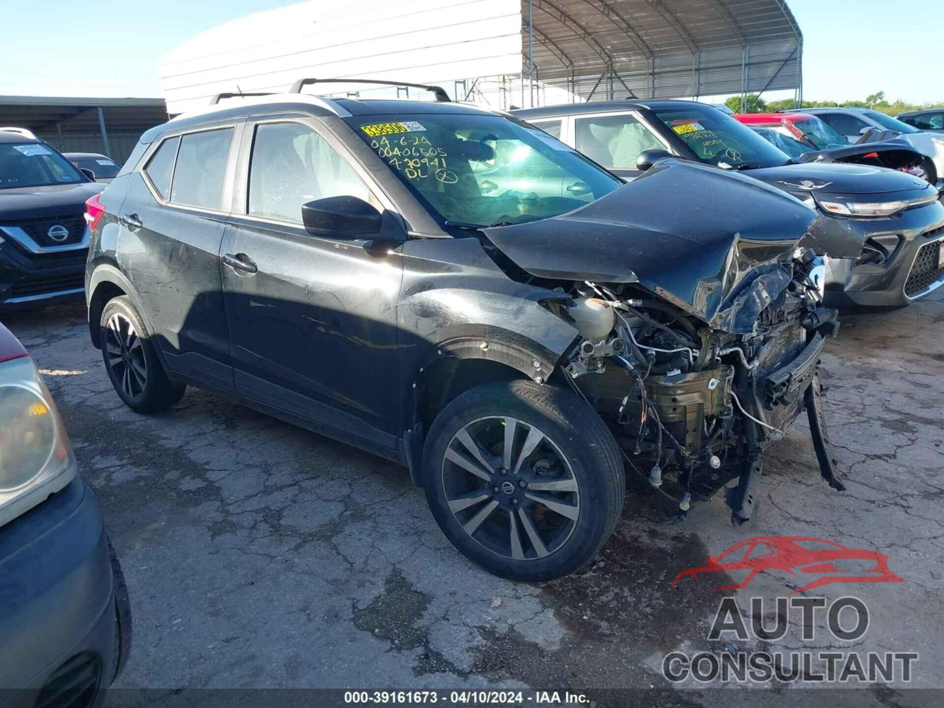 NISSAN KICKS 2019 - 3N1CP5CU1KL470941