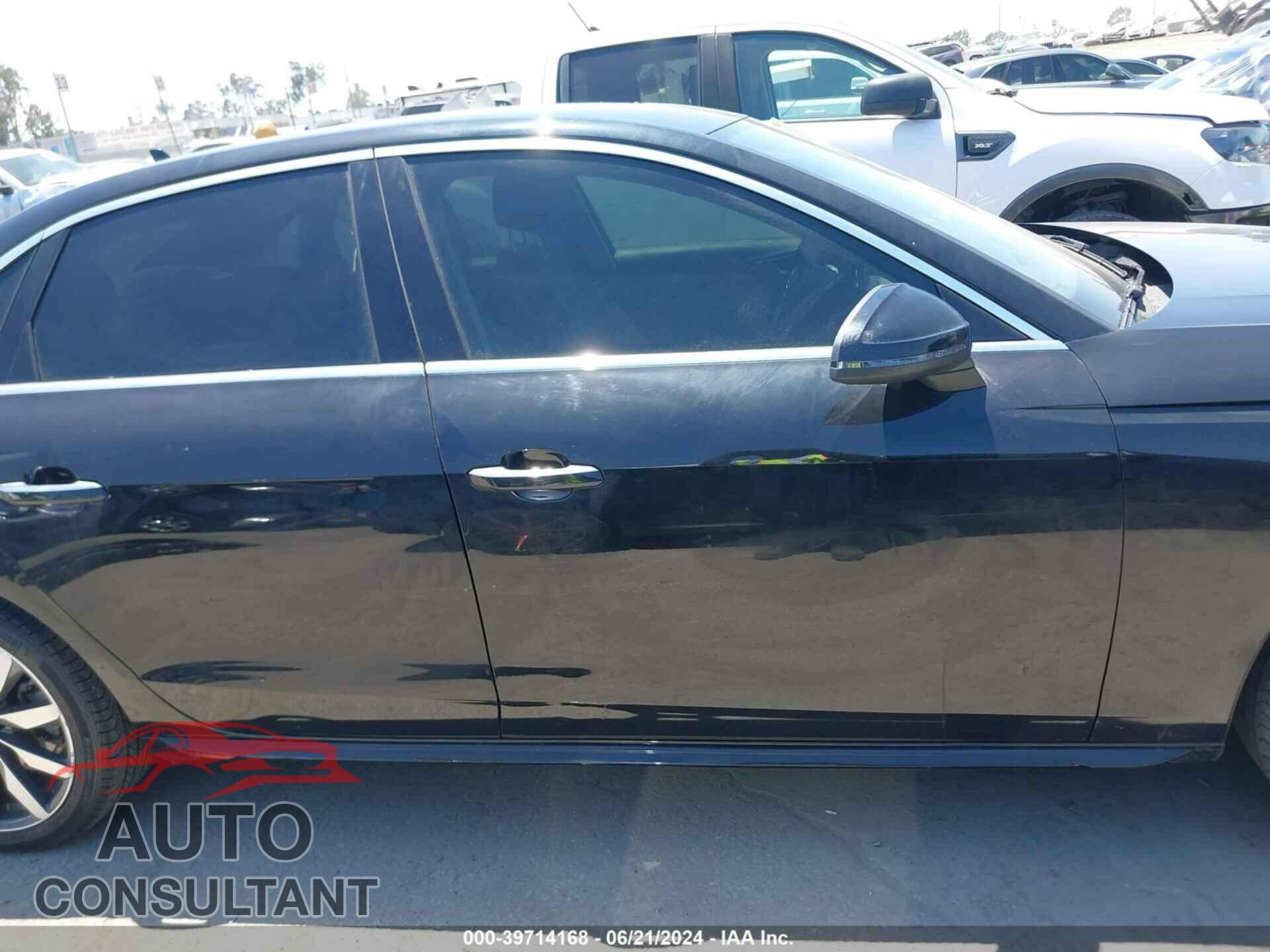 AUDI A4 2022 - WAUABAF41NA007763