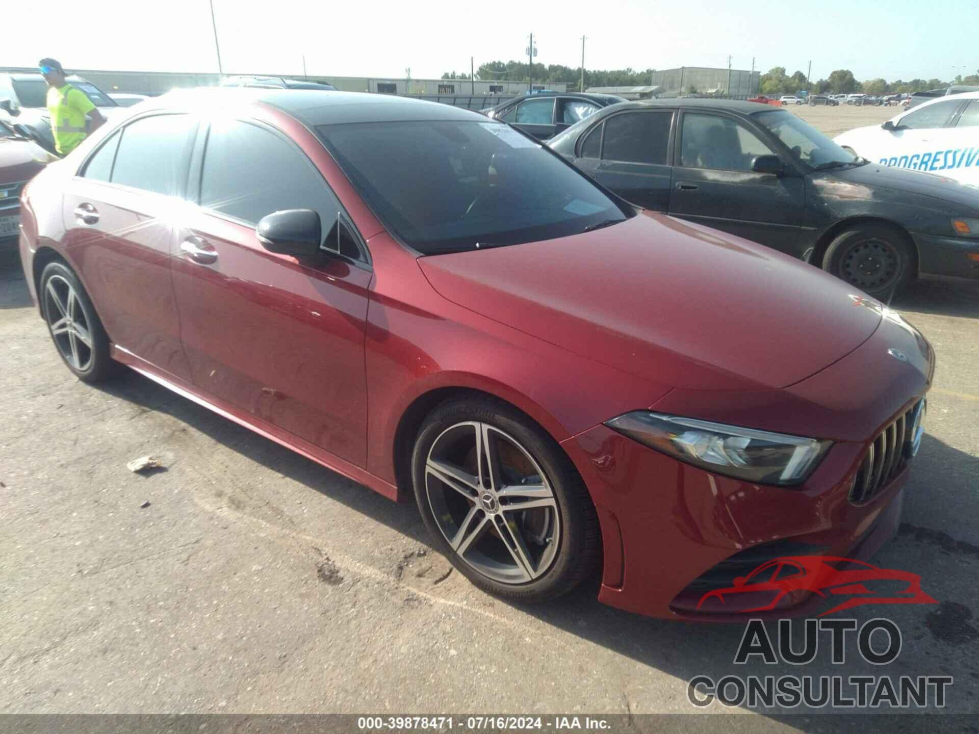 MERCEDES-BENZ A 220 2020 - W1K3G4FB2LJ218289
