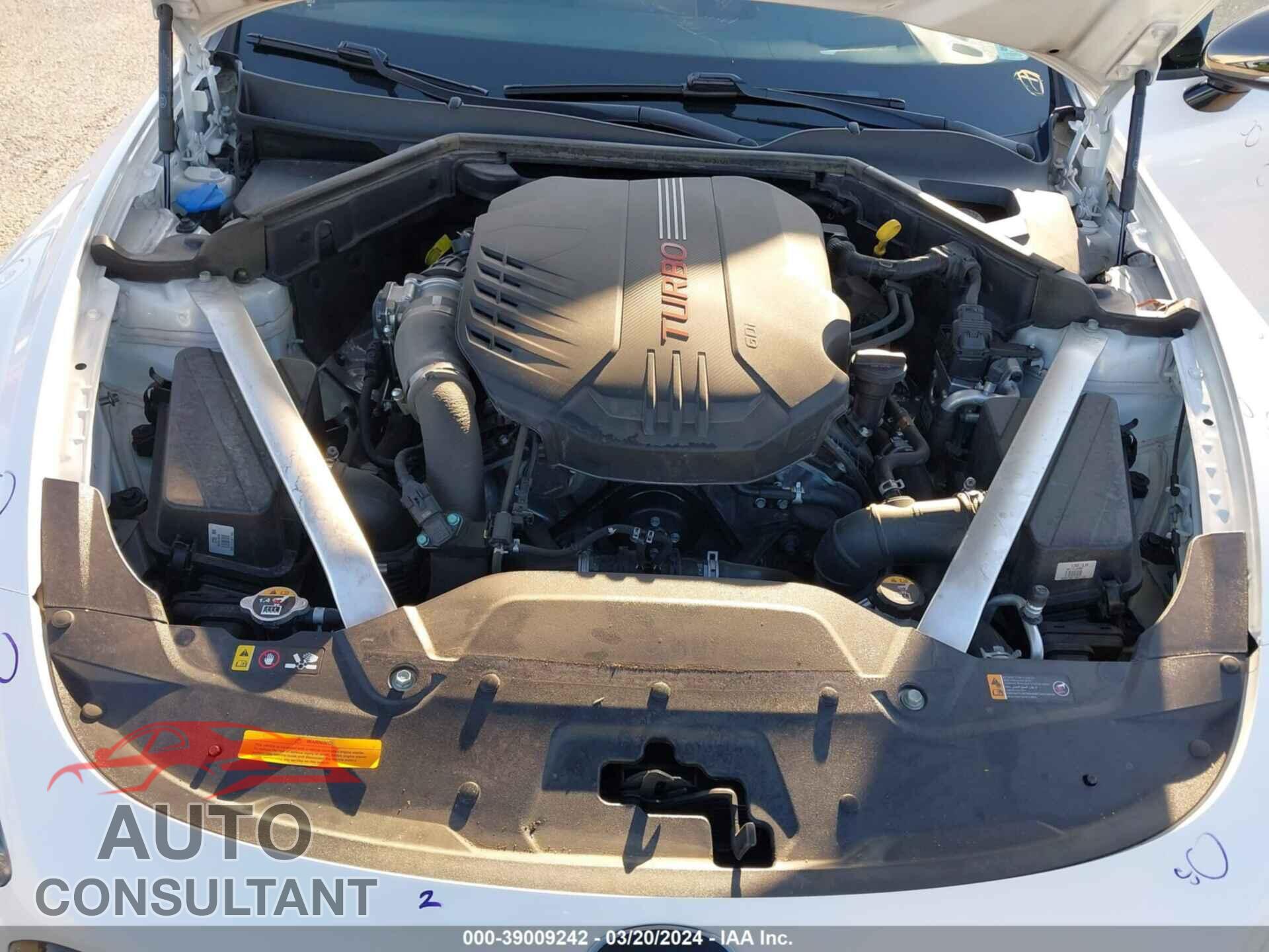 KIA STINGER 2021 - KNAE55LC2M6096059