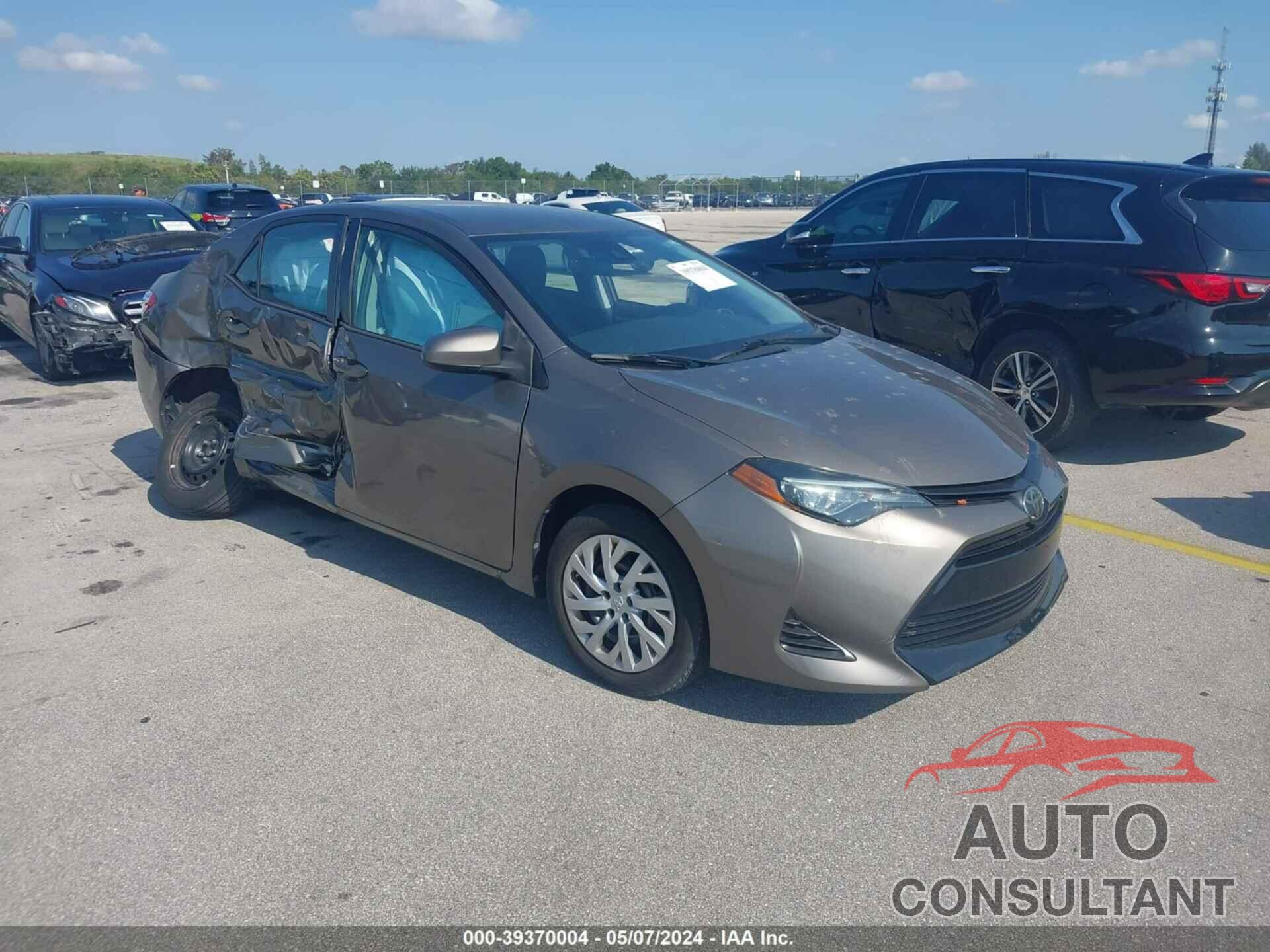 TOYOTA COROLLA 2019 - 5YFBURHE1KP945243