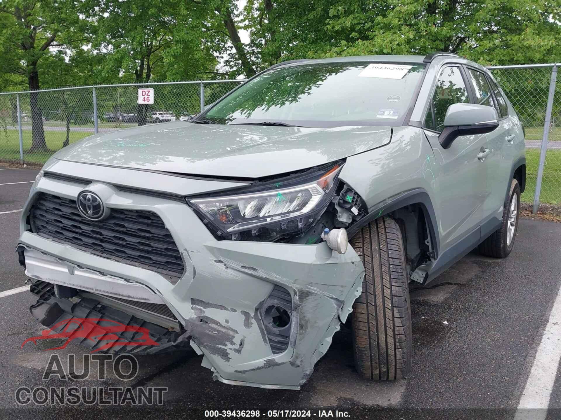 TOYOTA RAV4 2019 - JTMP1RFV1KD020689