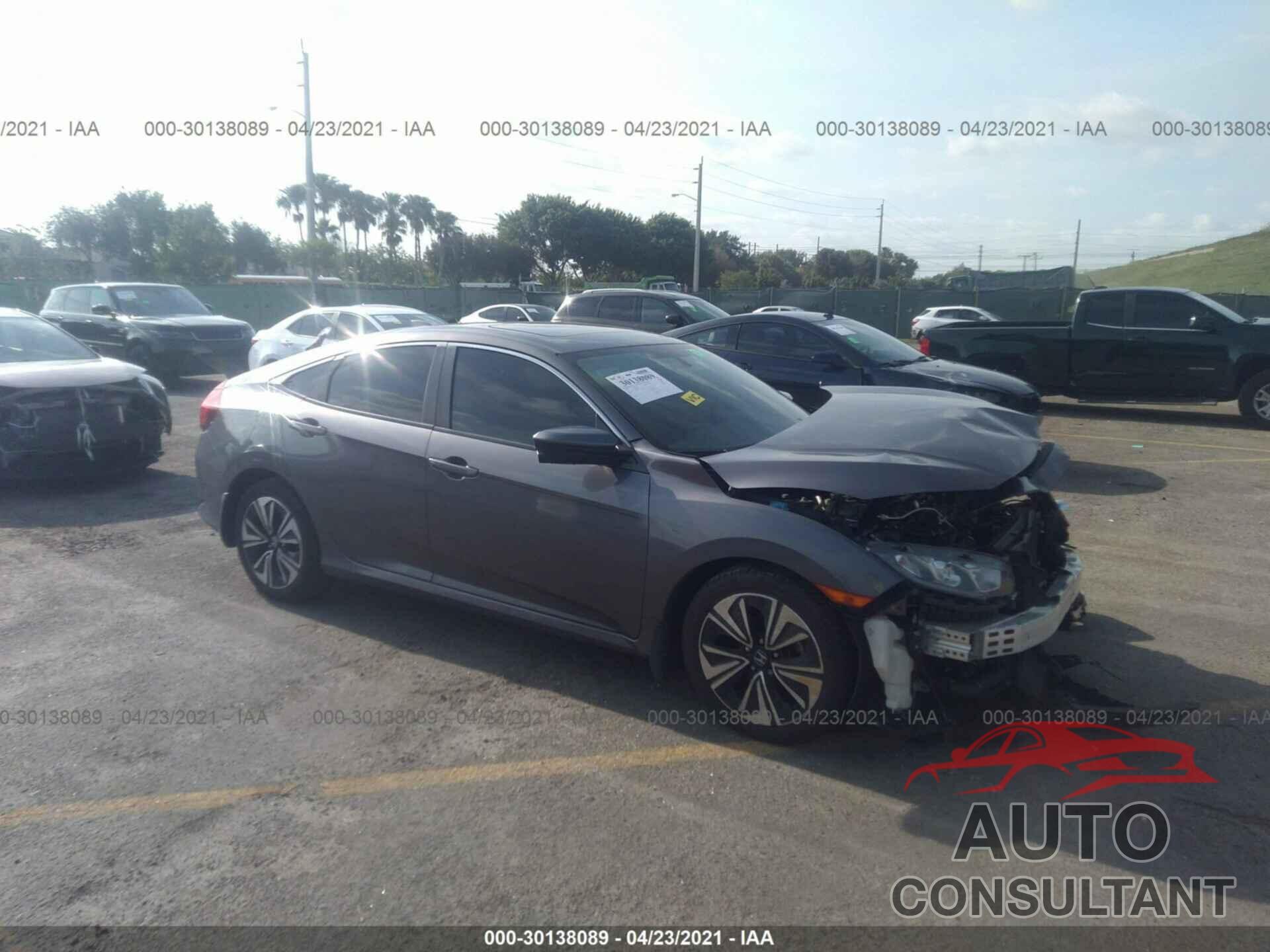 HONDA CIVIC SEDAN 2017 - 19XFC1F31HE000827