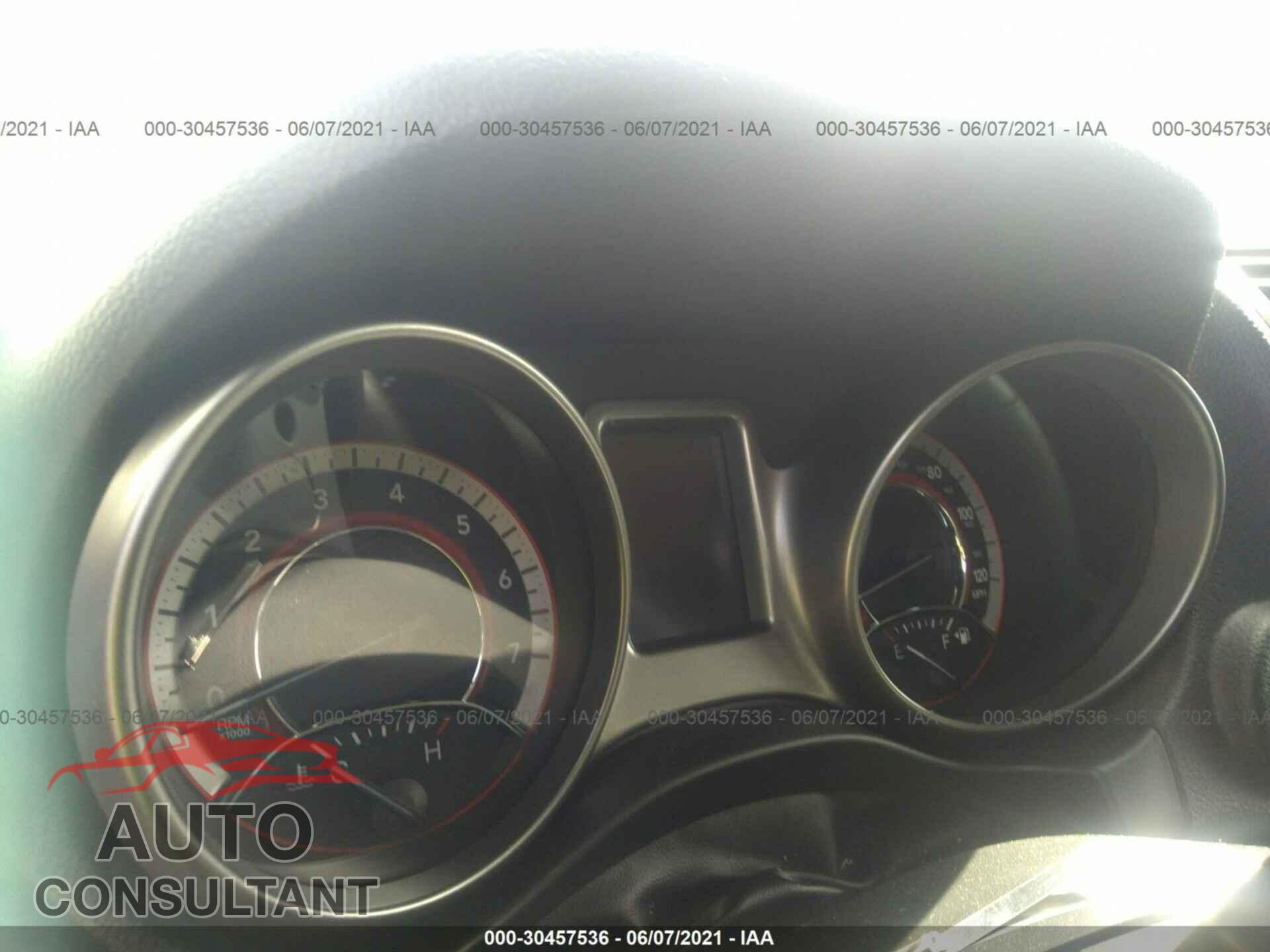 DODGE JOURNEY 2017 - 3C4PDCGG2HT625876