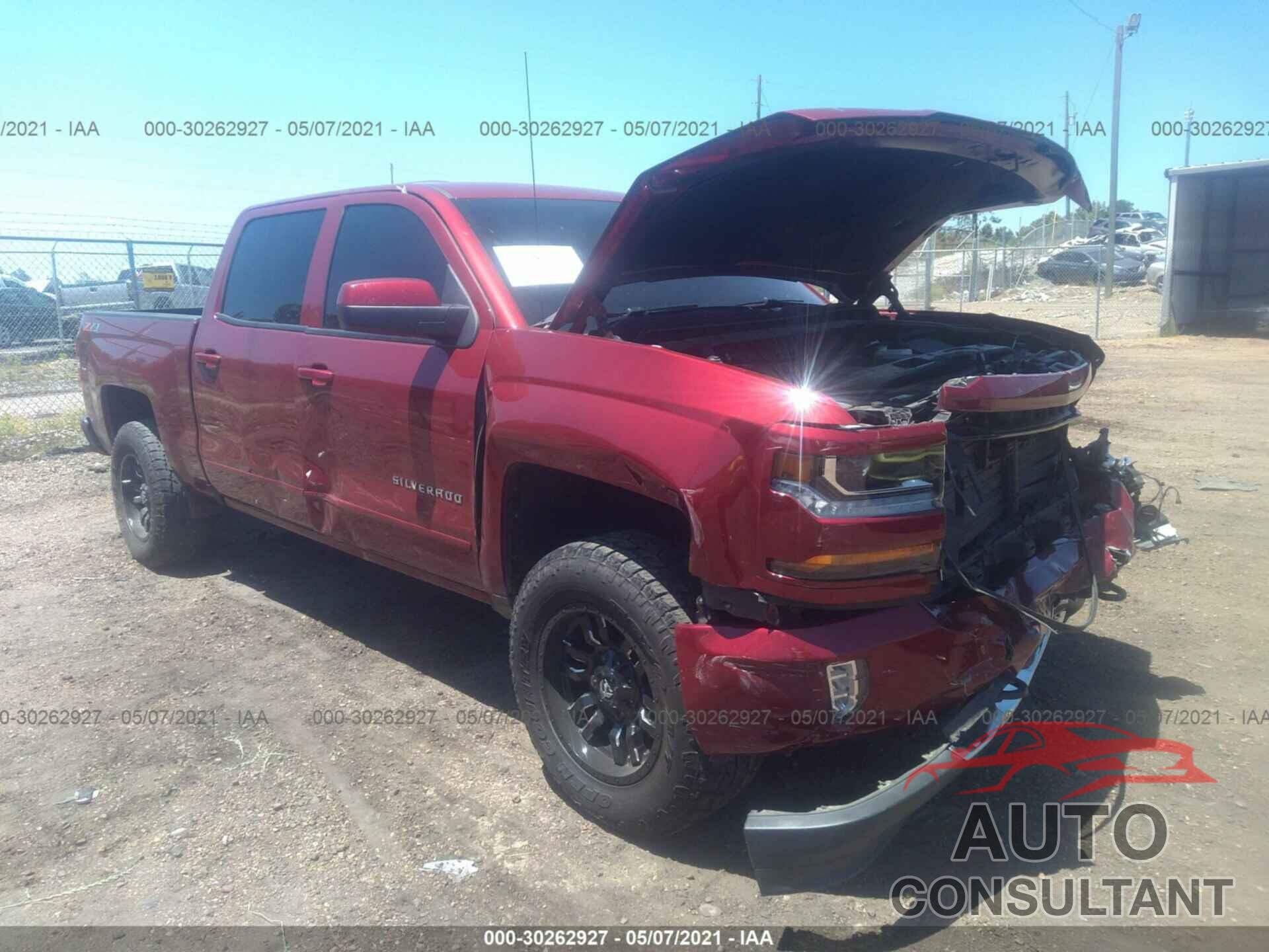 CHEVROLET SILVERADO 1500 2018 - 3GCUKREC4JG460617
