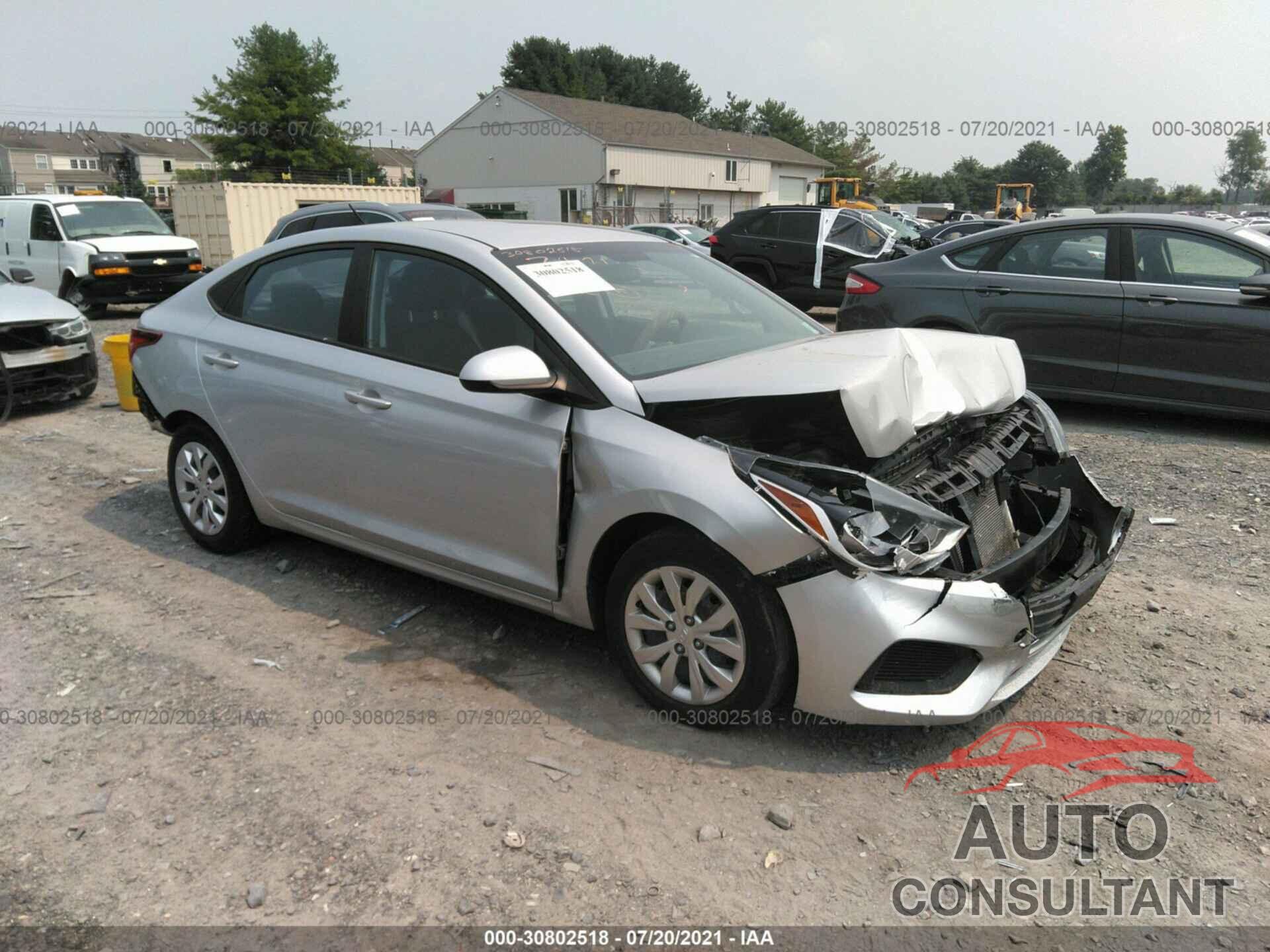 HYUNDAI ACCENT 2018 - 3KPC24A32JE011761