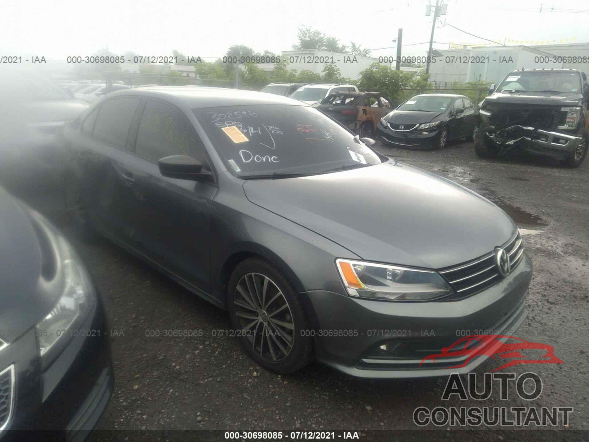 VOLKSWAGEN JETTA SEDAN 2016 - 3VWD17AJ7GM302596