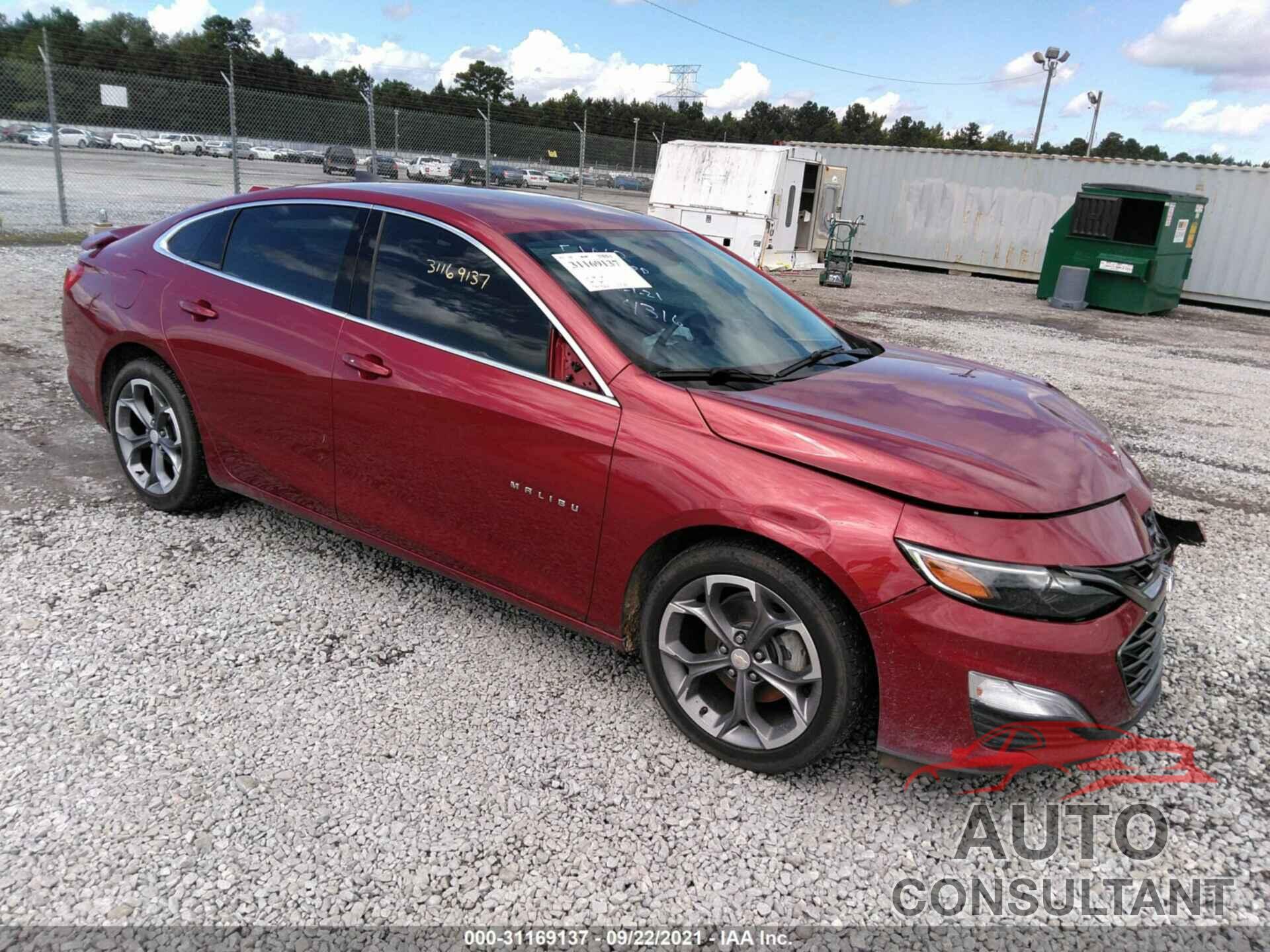 CHEVROLET MALIBU 2019 - 1G1ZG5ST4KF204316