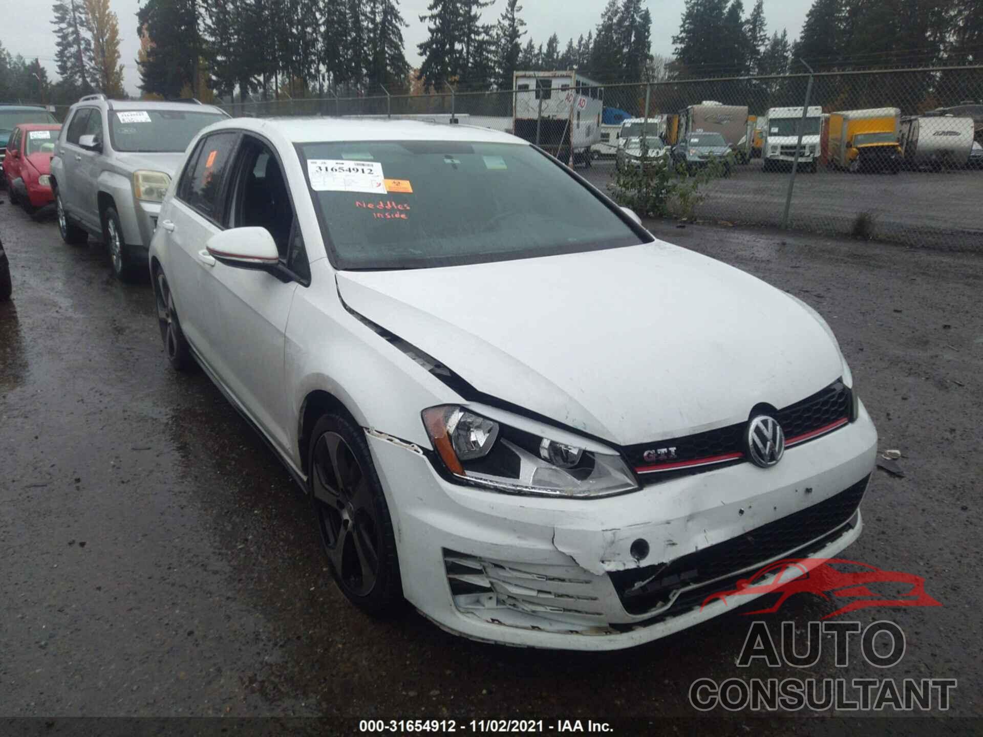 VOLKSWAGEN GOLF GTI 2017 - 3VW4T7AU7HM076307