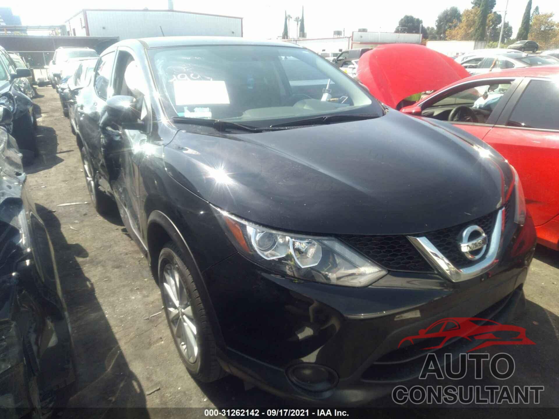 NISSAN ROGUE SPORT 2017 - JN1BJ1CP6HW033889