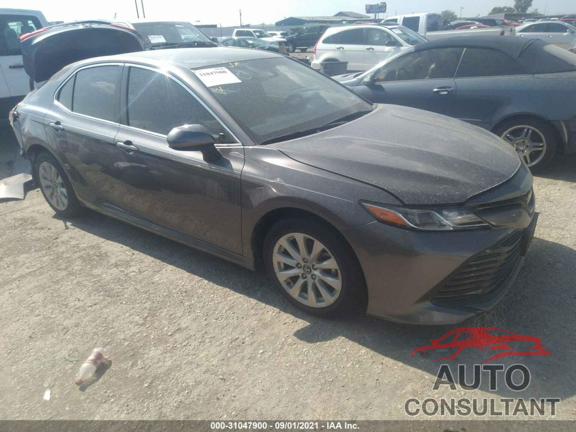 TOYOTA CAMRY 2018 - 4T1B11HK9JU625665