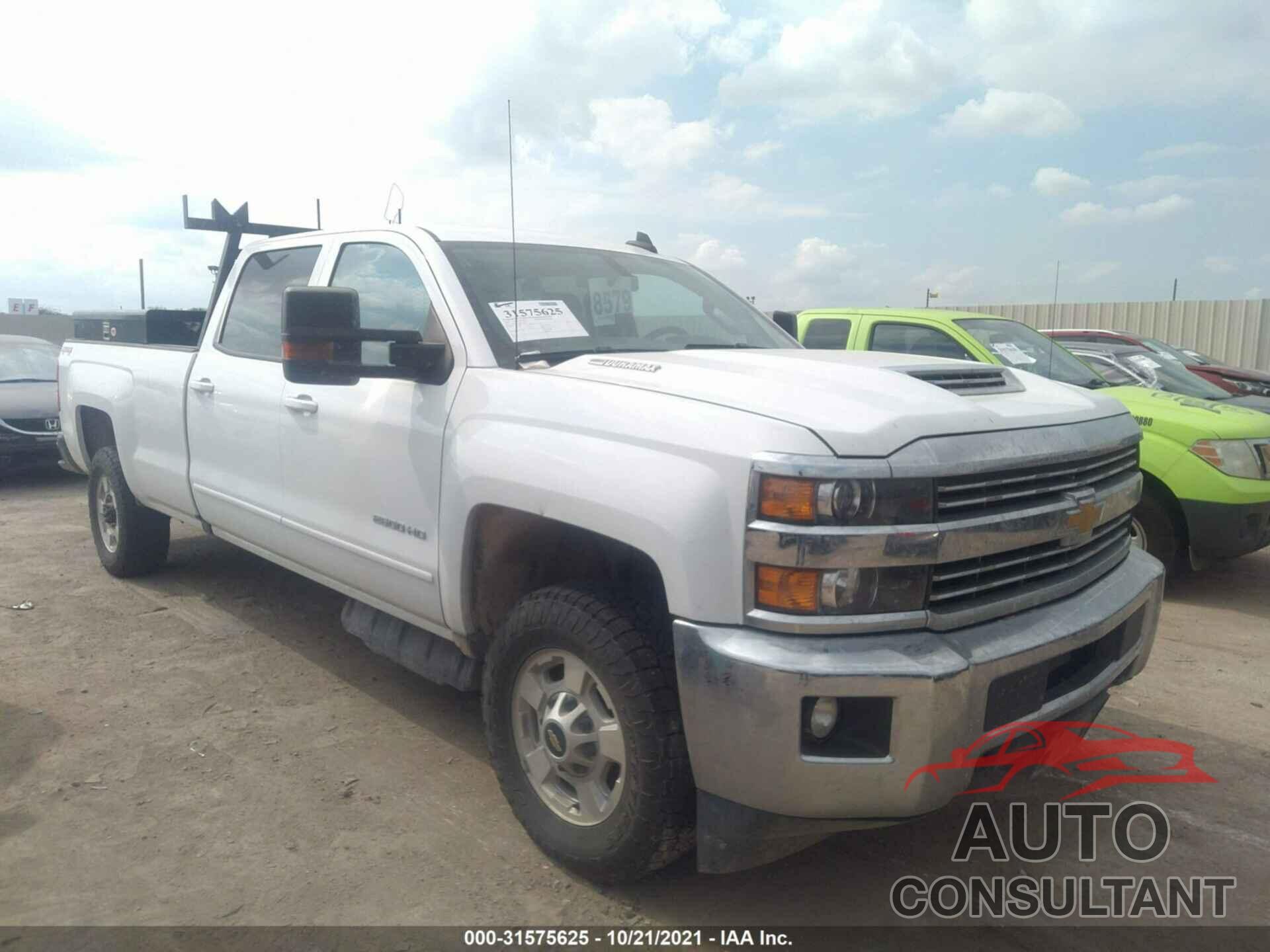 CHEVROLET SILVERADO 2500HD 2018 - 1GC1KVEY6JF234331