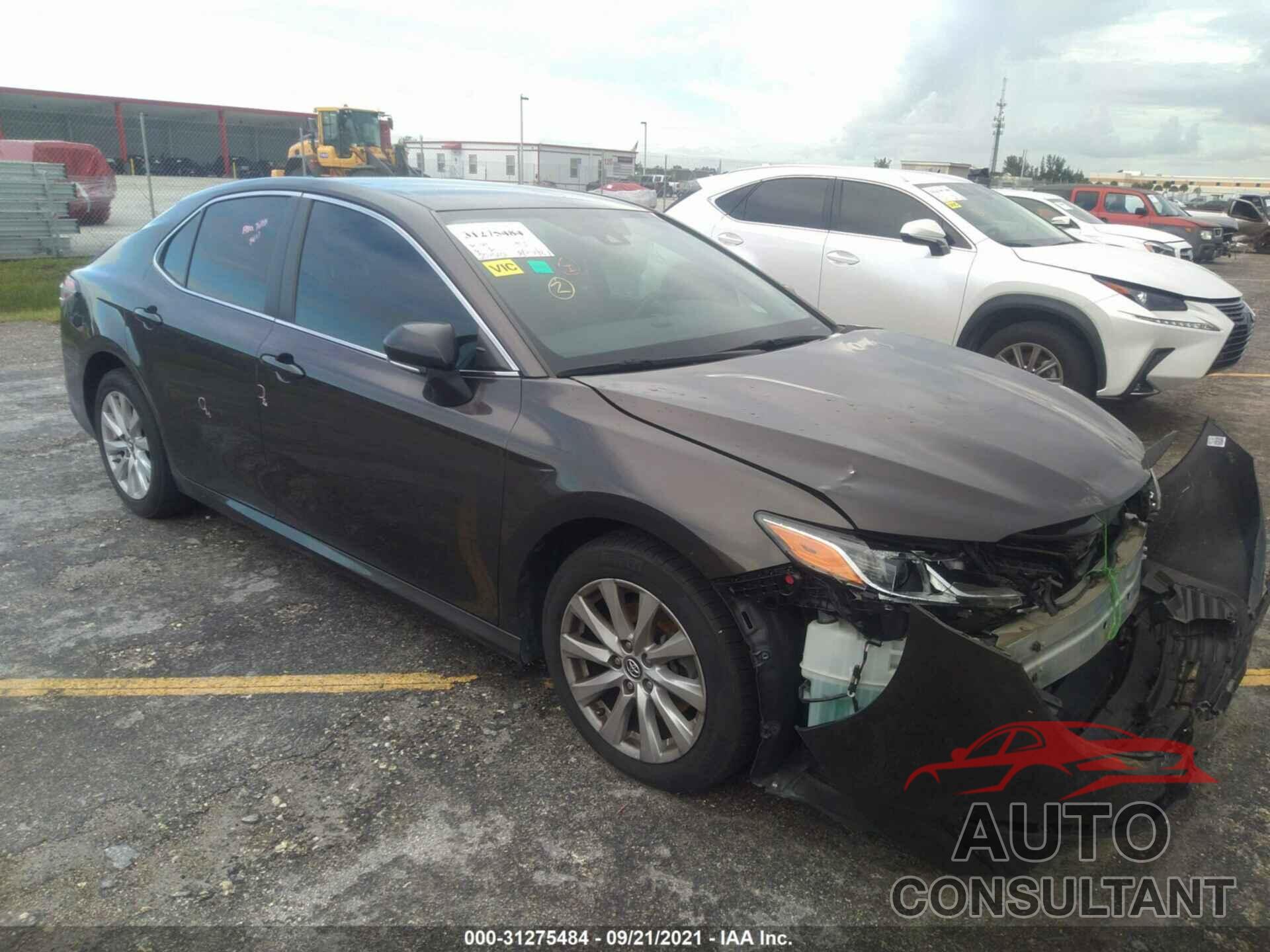 TOYOTA CAMRY 2019 - 4T1B11HK4KU180978