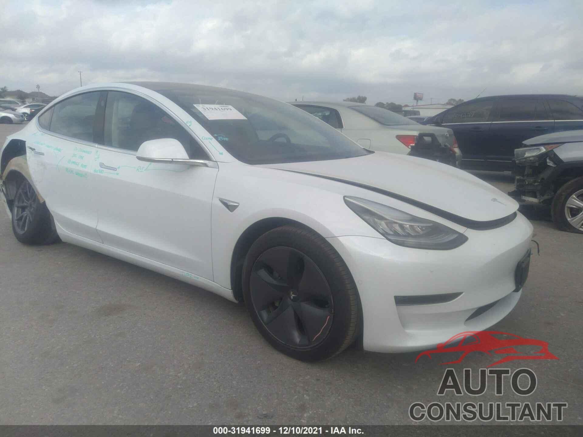 TESLA MODEL 3 2018 - 5YJ3E1EAXJF059159