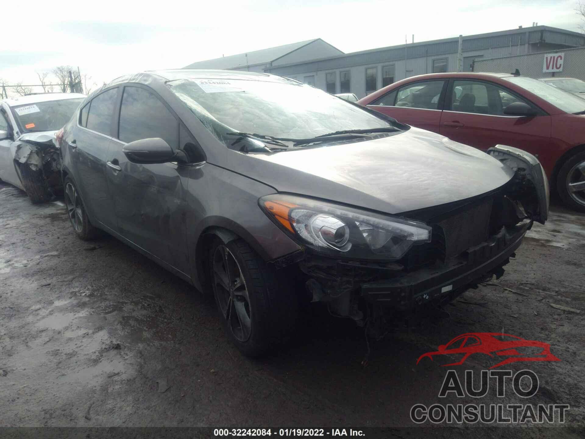 KIA FORTE 2016 - KNAFZ4A8XG5551803