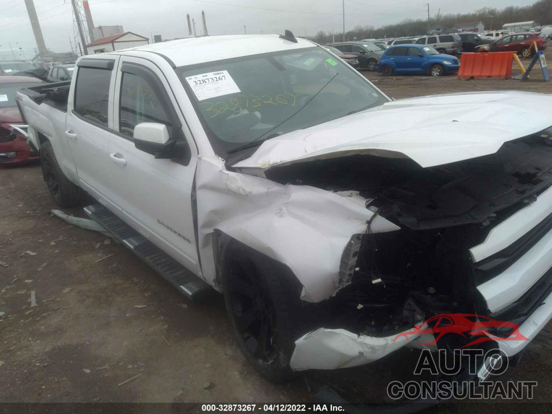 CHEVROLET SILVERADO 1500 2018 - 3GCUKREC1JG491923