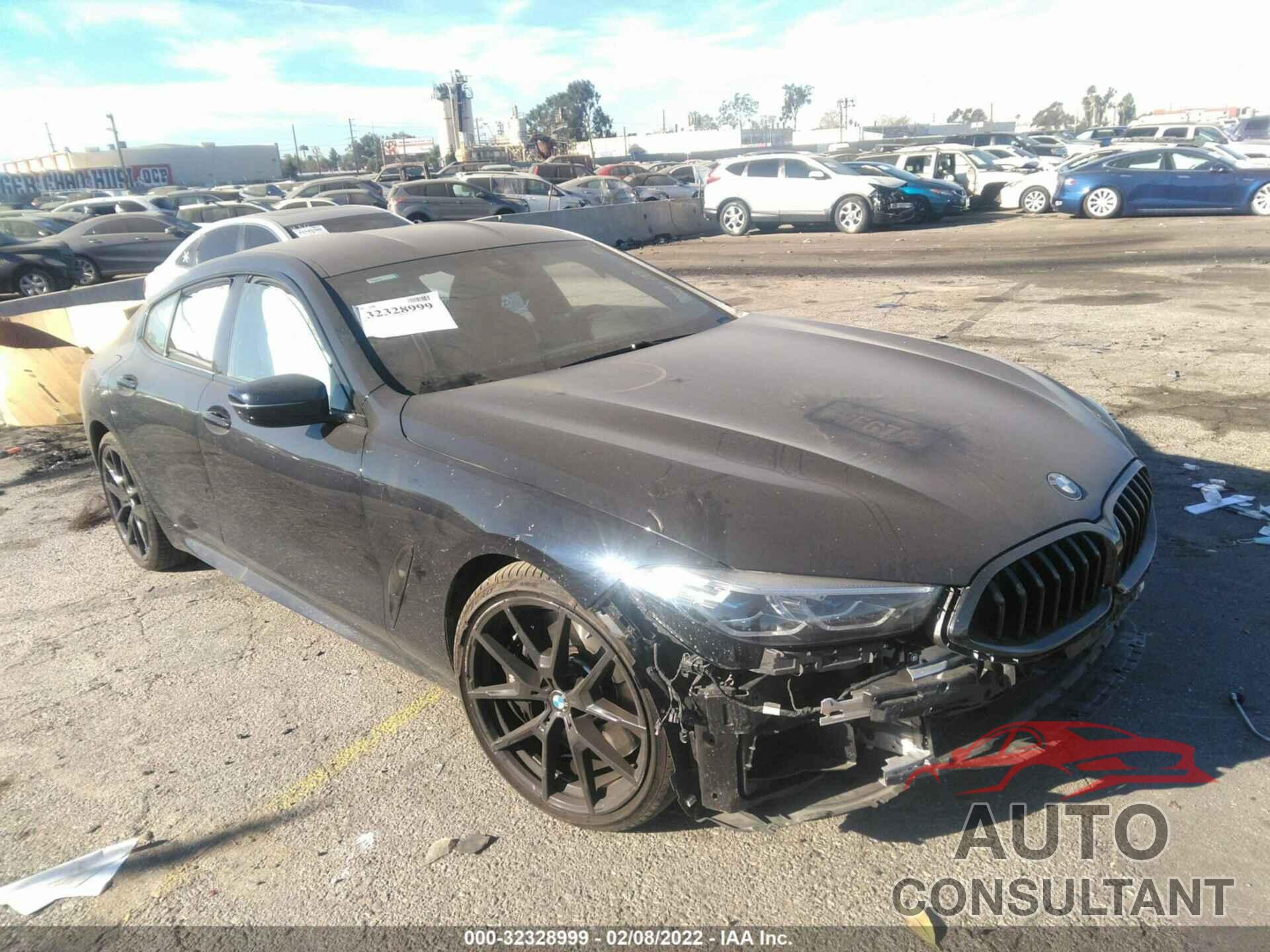 BMW 8 SERIES 2021 - WBAGV8C01MCF60527