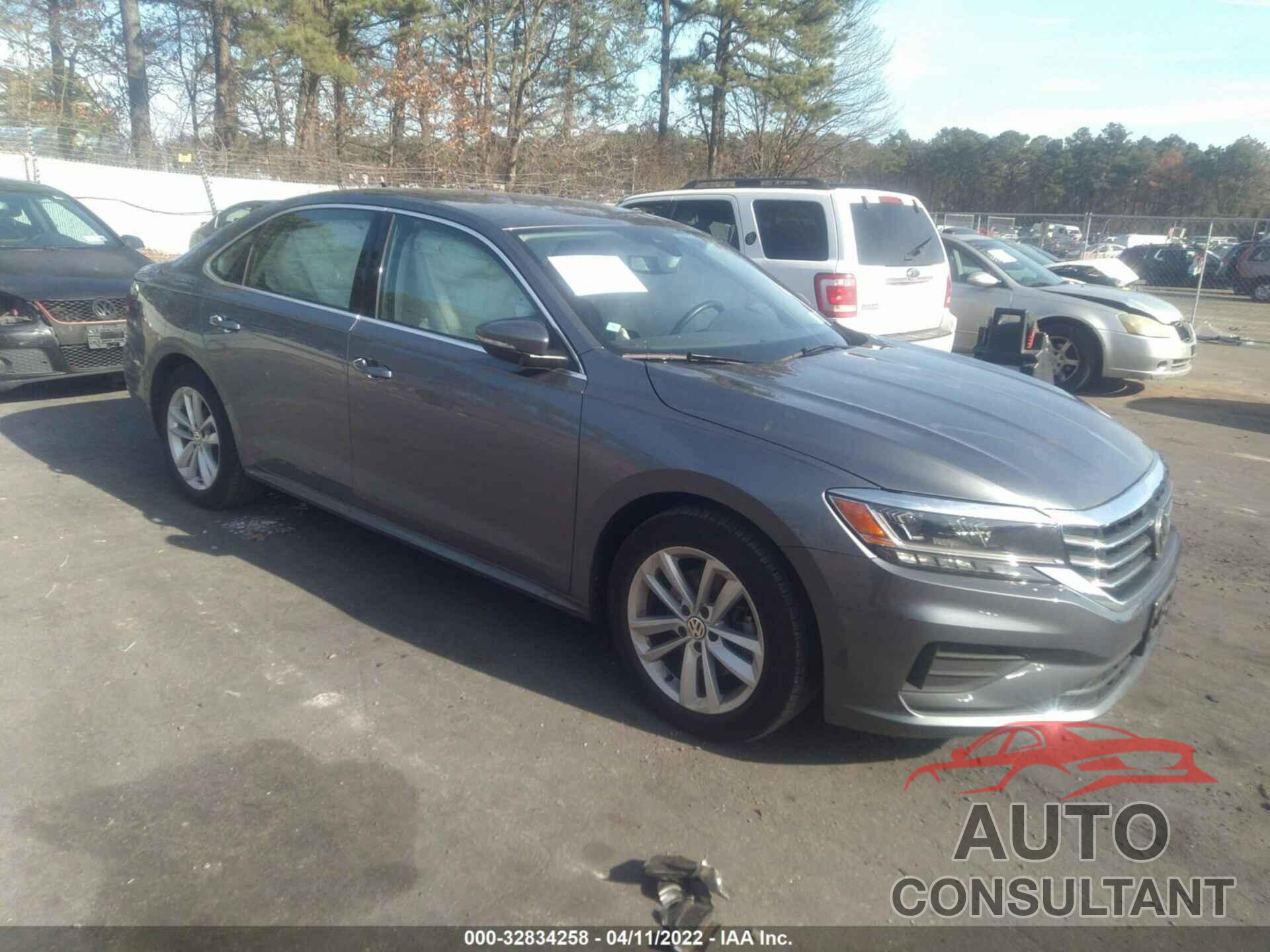 VOLKSWAGEN PASSAT 2020 - 1VWSA7A33LC022372