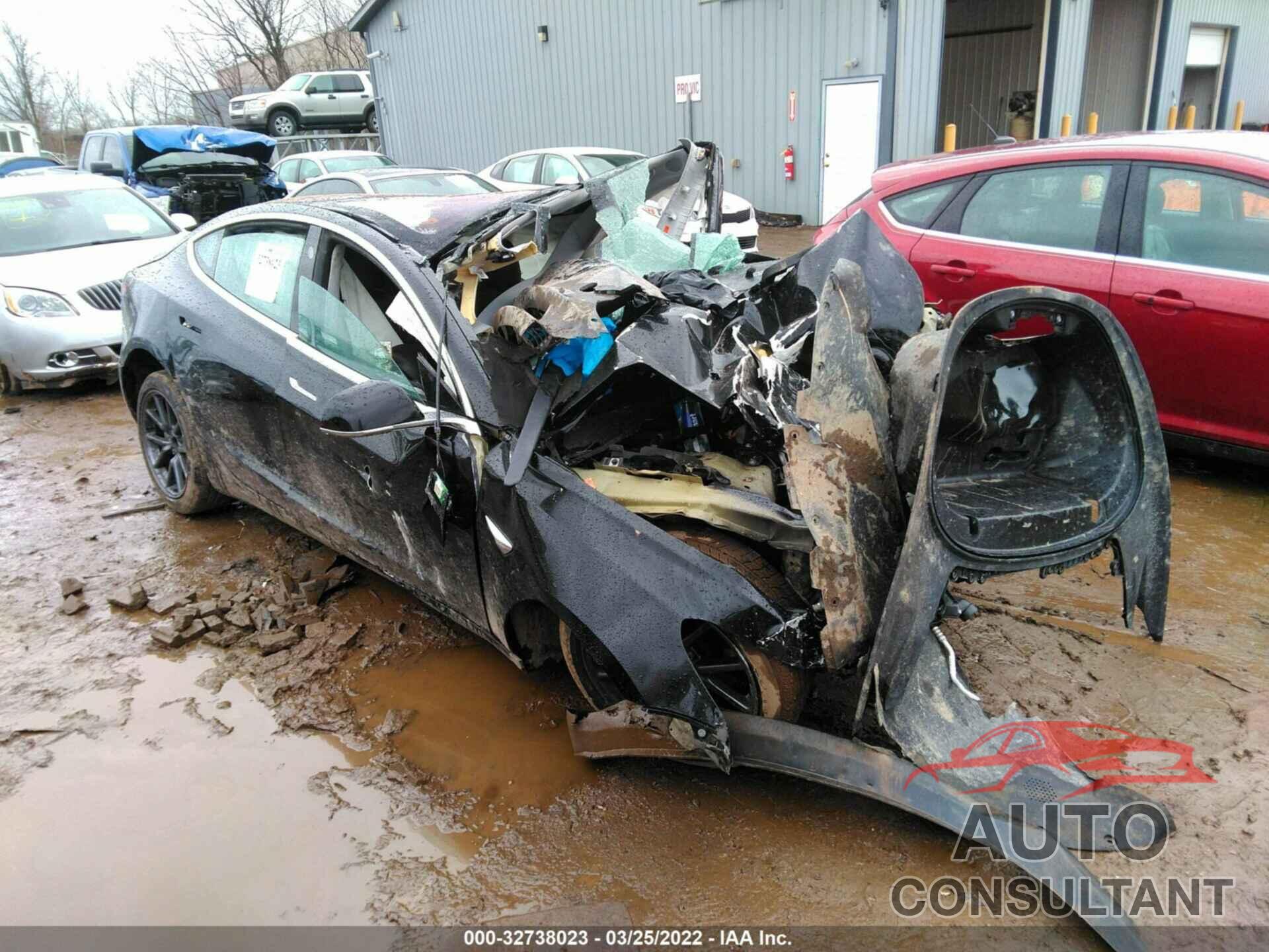 TESLA MODEL 3 2018 - 5YJ3E1EB3JF127911