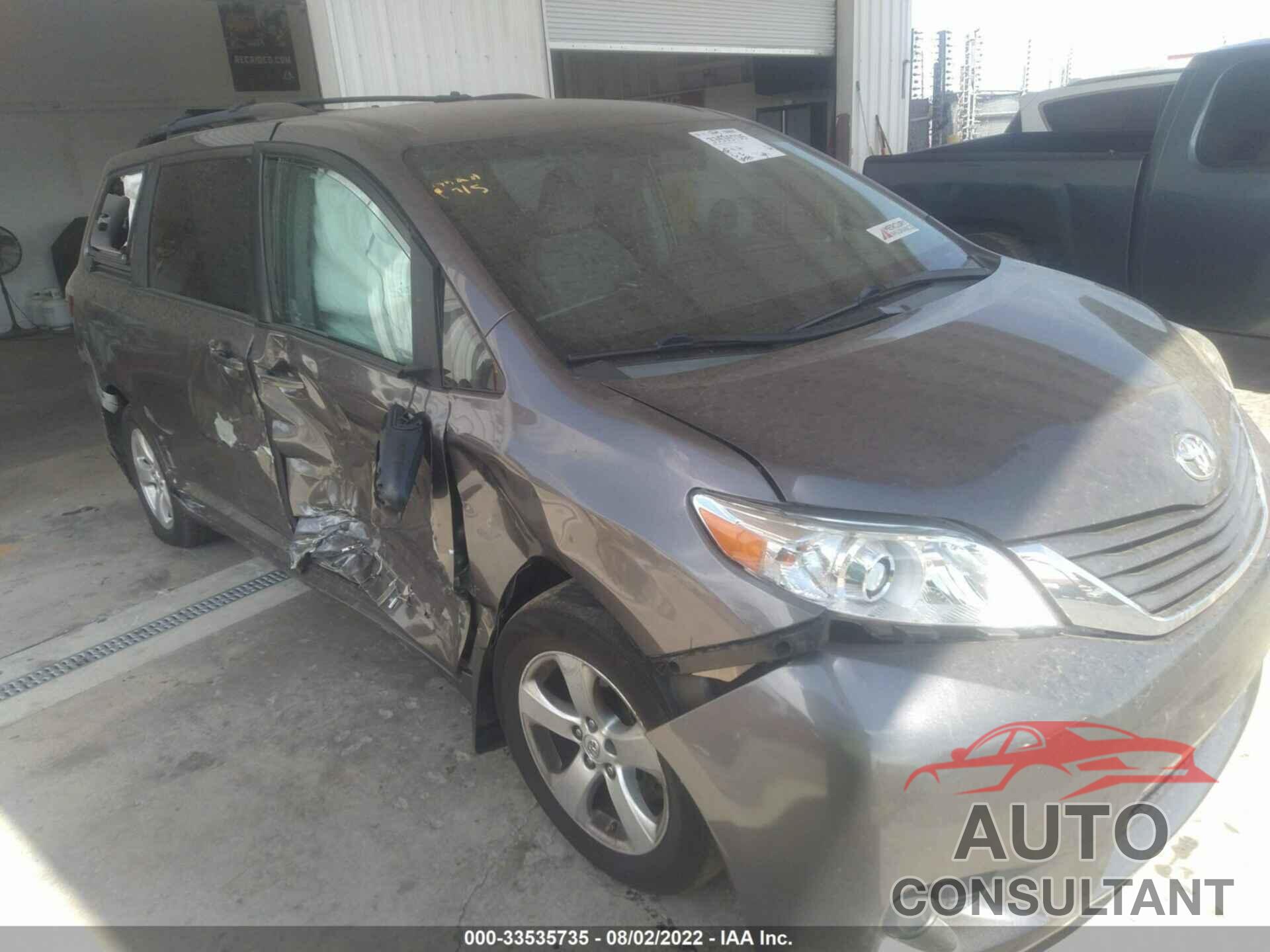 TOYOTA SIENNA 2016 - 5TDKK3DC4GS712351