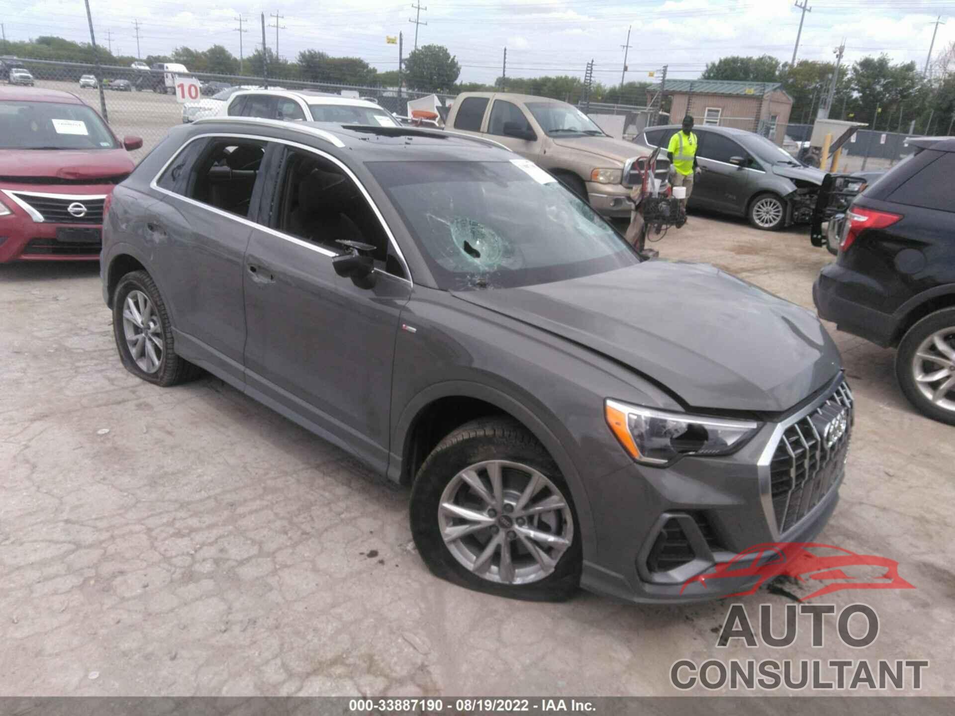 AUDI Q3 2022 - WA1DECF33N1113619