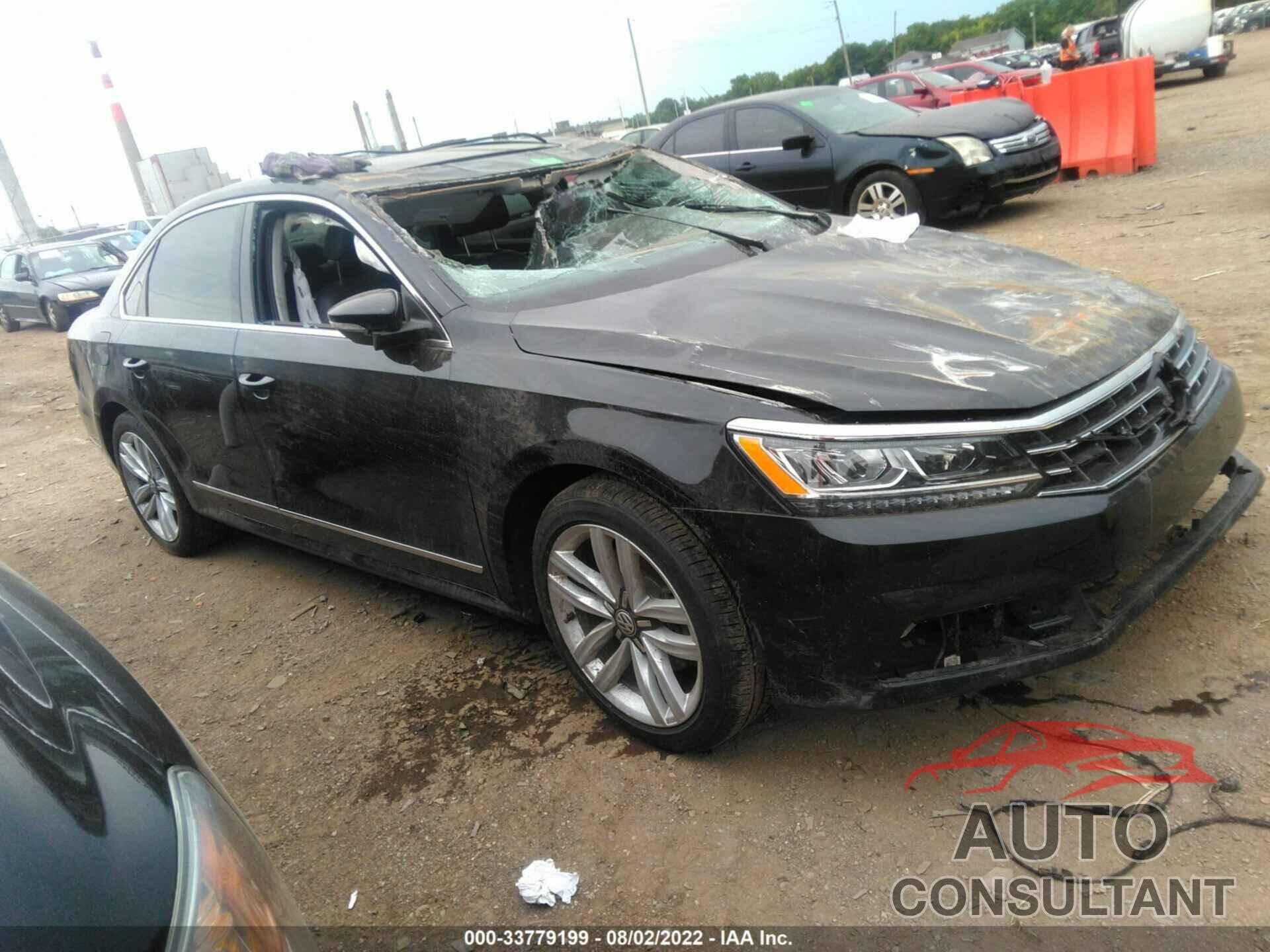 VOLKSWAGEN PASSAT 2017 - 1VWGT7A35HC047572