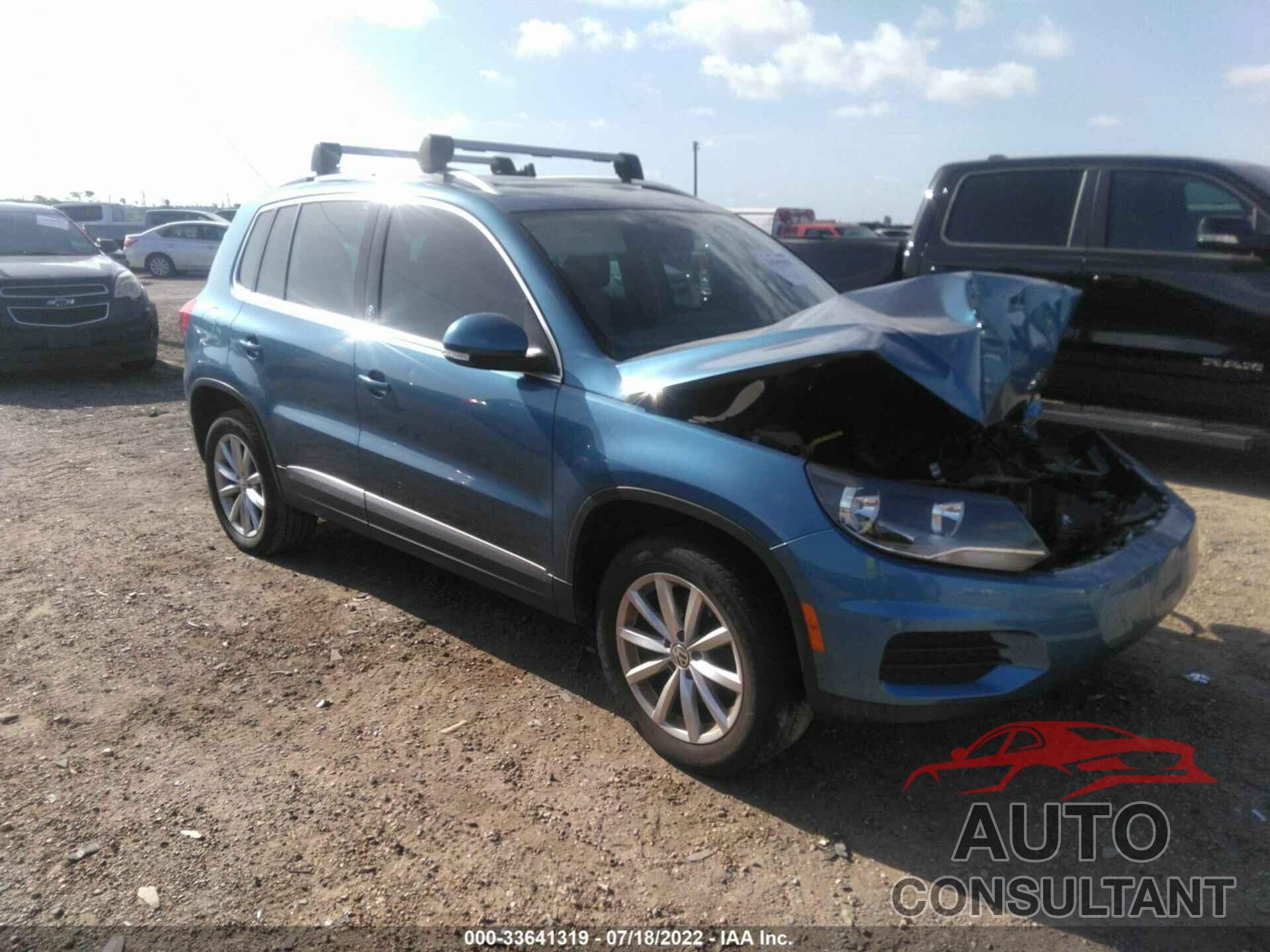 VOLKSWAGEN TIGUAN 2017 - WVGRV7AXXHW507991