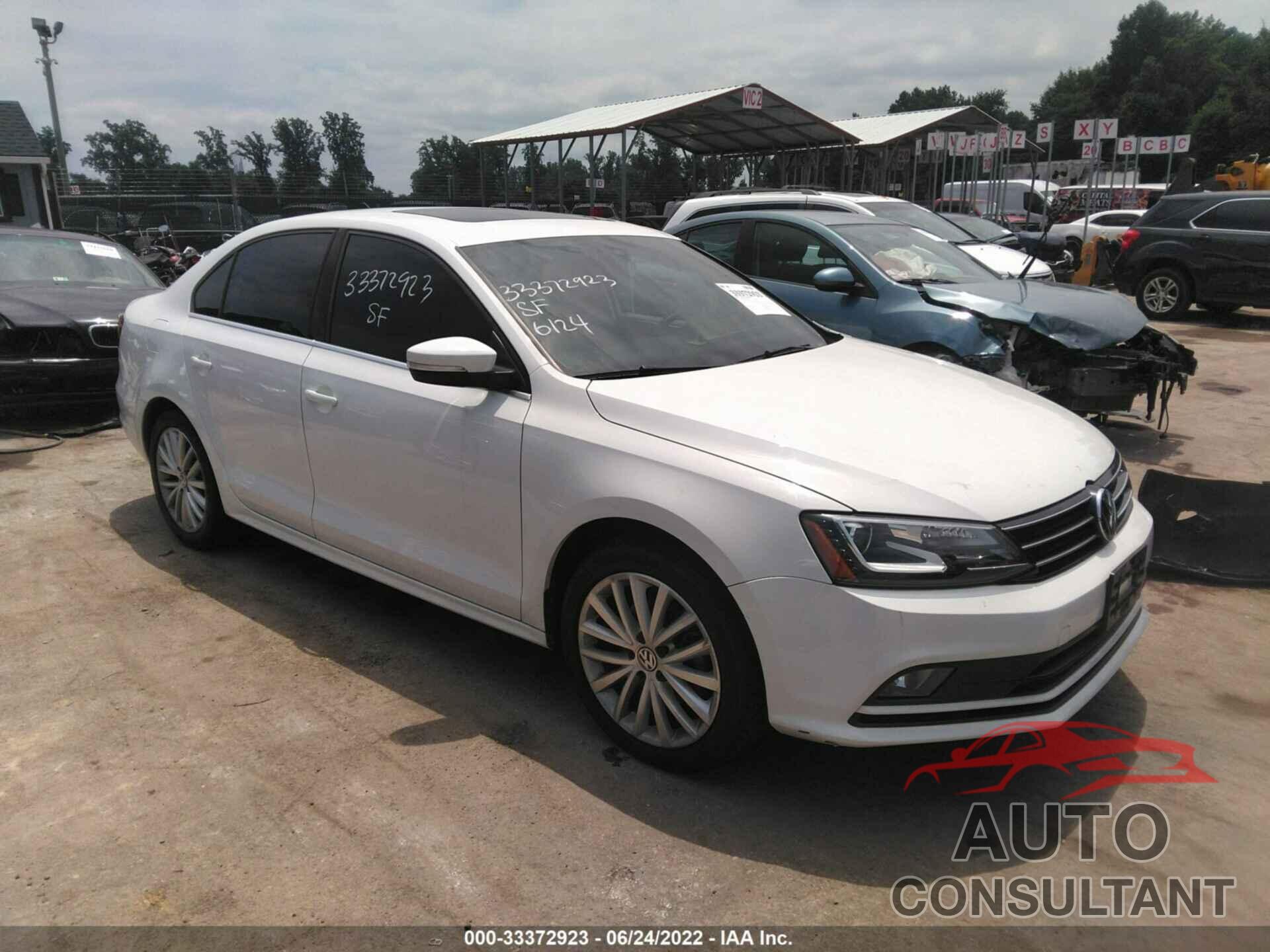 VOLKSWAGEN JETTA SEDAN 2016 - 3VWL07AJ3GM412320