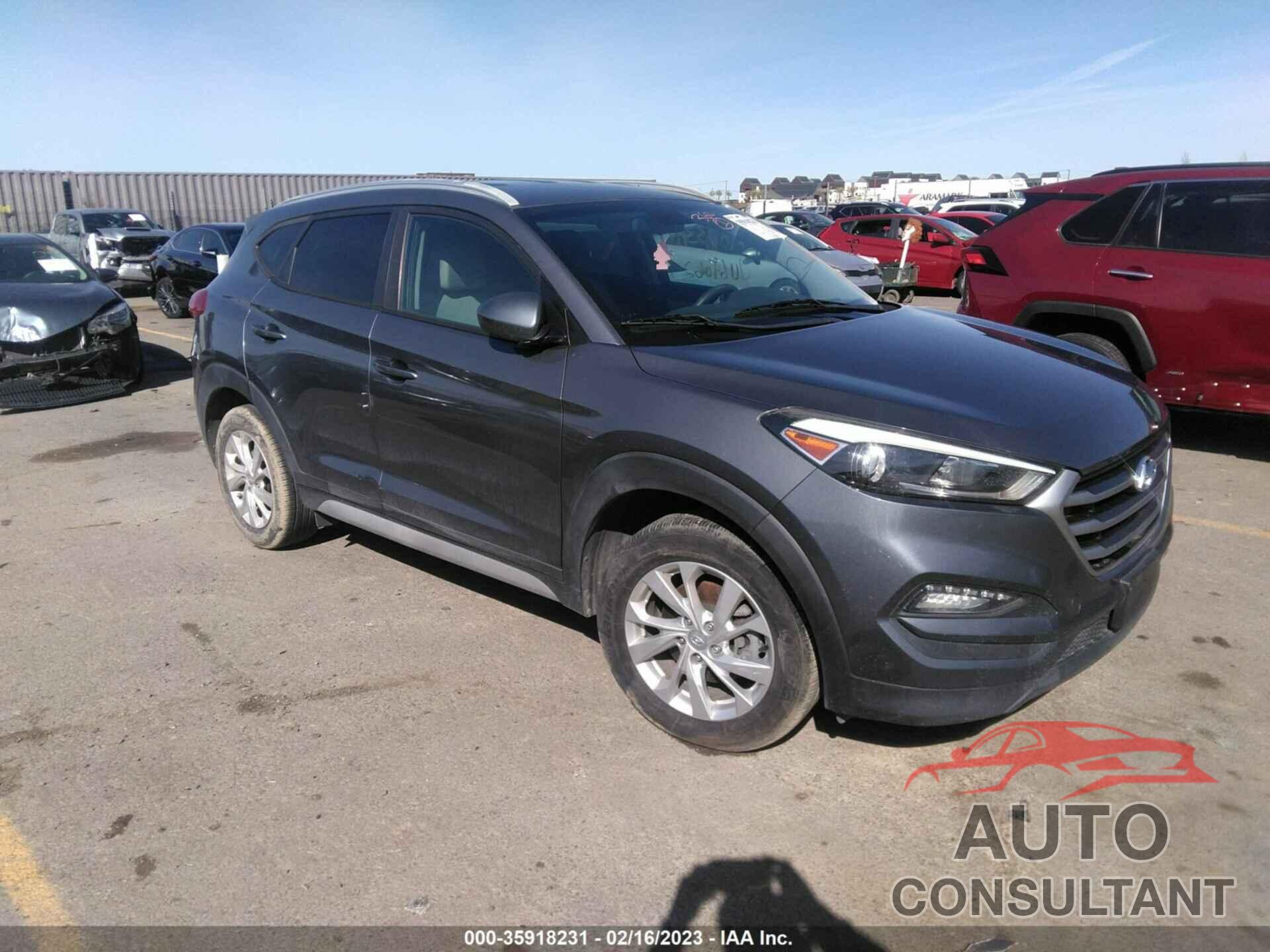 HYUNDAI TUCSON 2018 - KM8J33A44JU690162