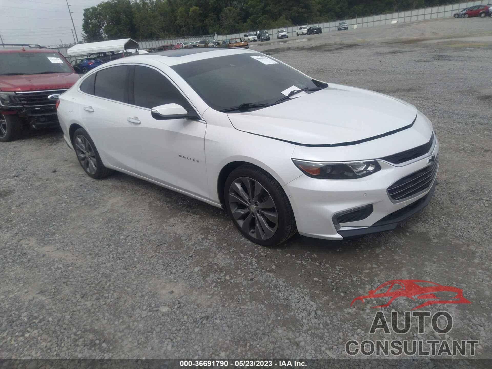 CHEVROLET MALIBU 2018 - 1G1ZE5SX1JF157706
