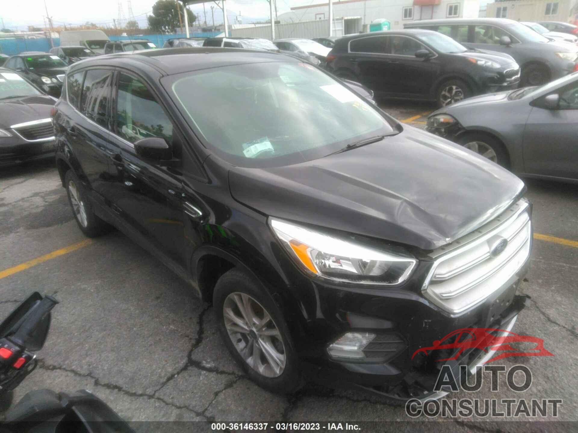 FORD ESCAPE 2019 - 1FMCU0GD5KUB79184