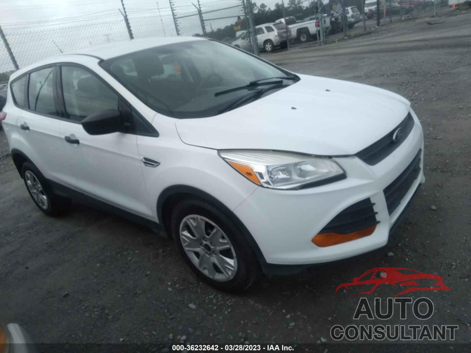 FORD ESCAPE 2015 - 1FMCU0F78FUC65915