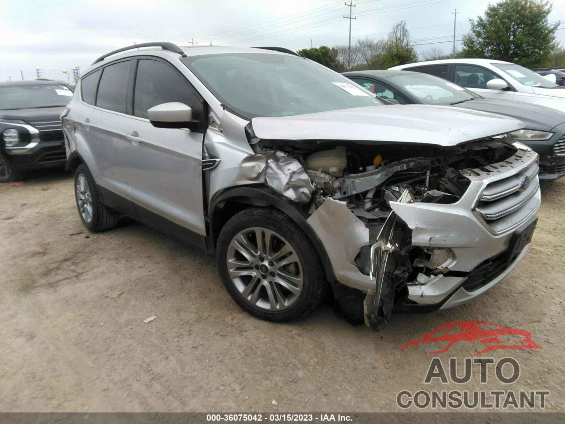 FORD ESCAPE 2017 - 1FMCU0G90HUE34974