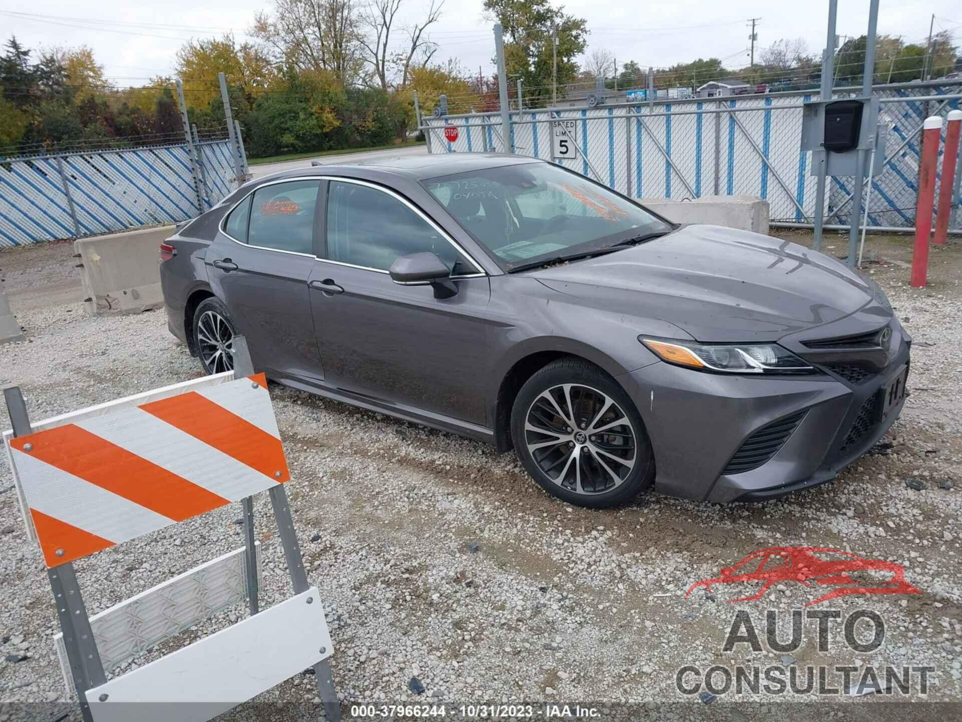 TOYOTA CAMRY 2019 - 4T1B11HK3KU756124