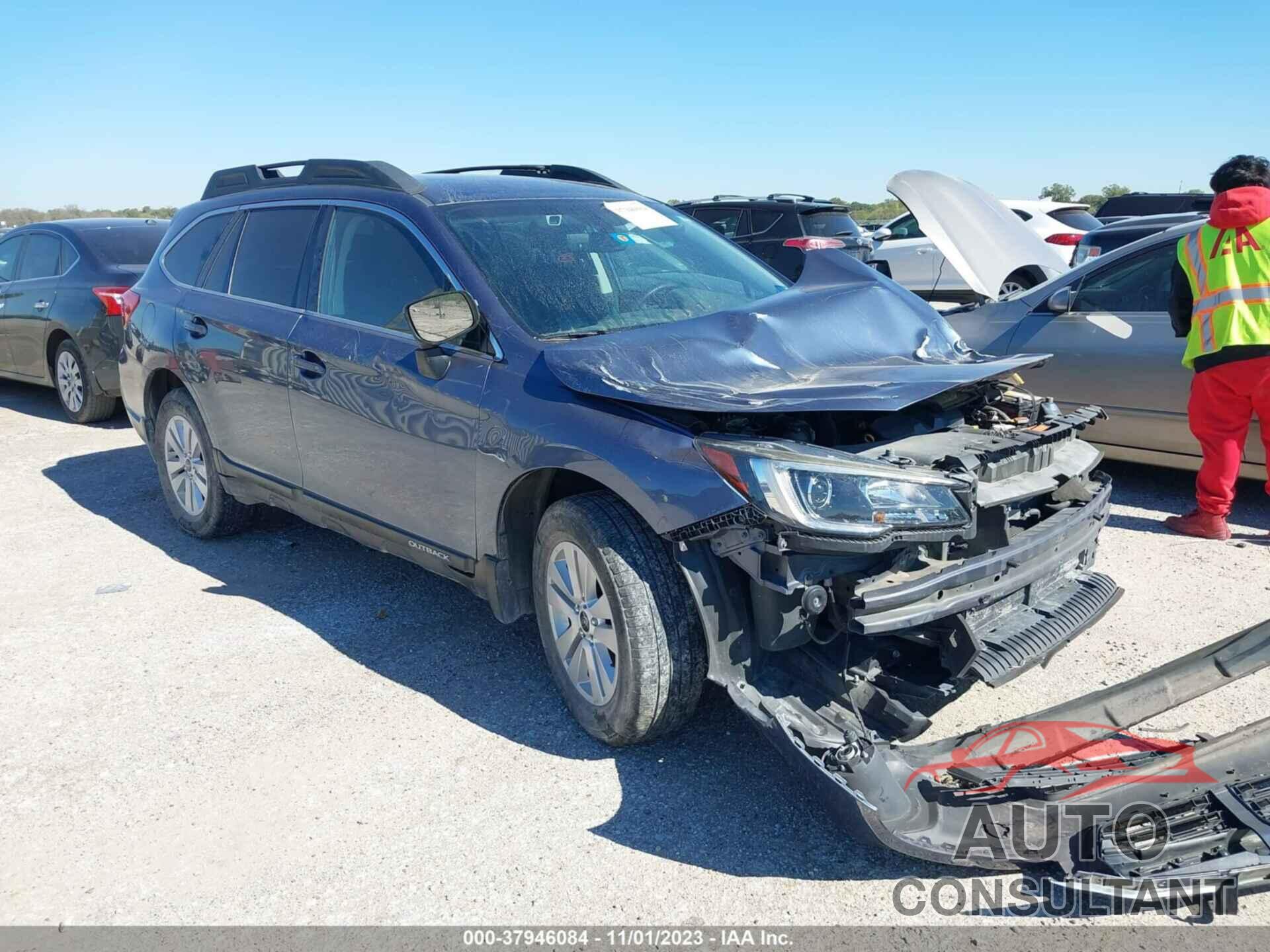 SUBARU OUTBACK 2018 - 4S4BSAFC2J3272121