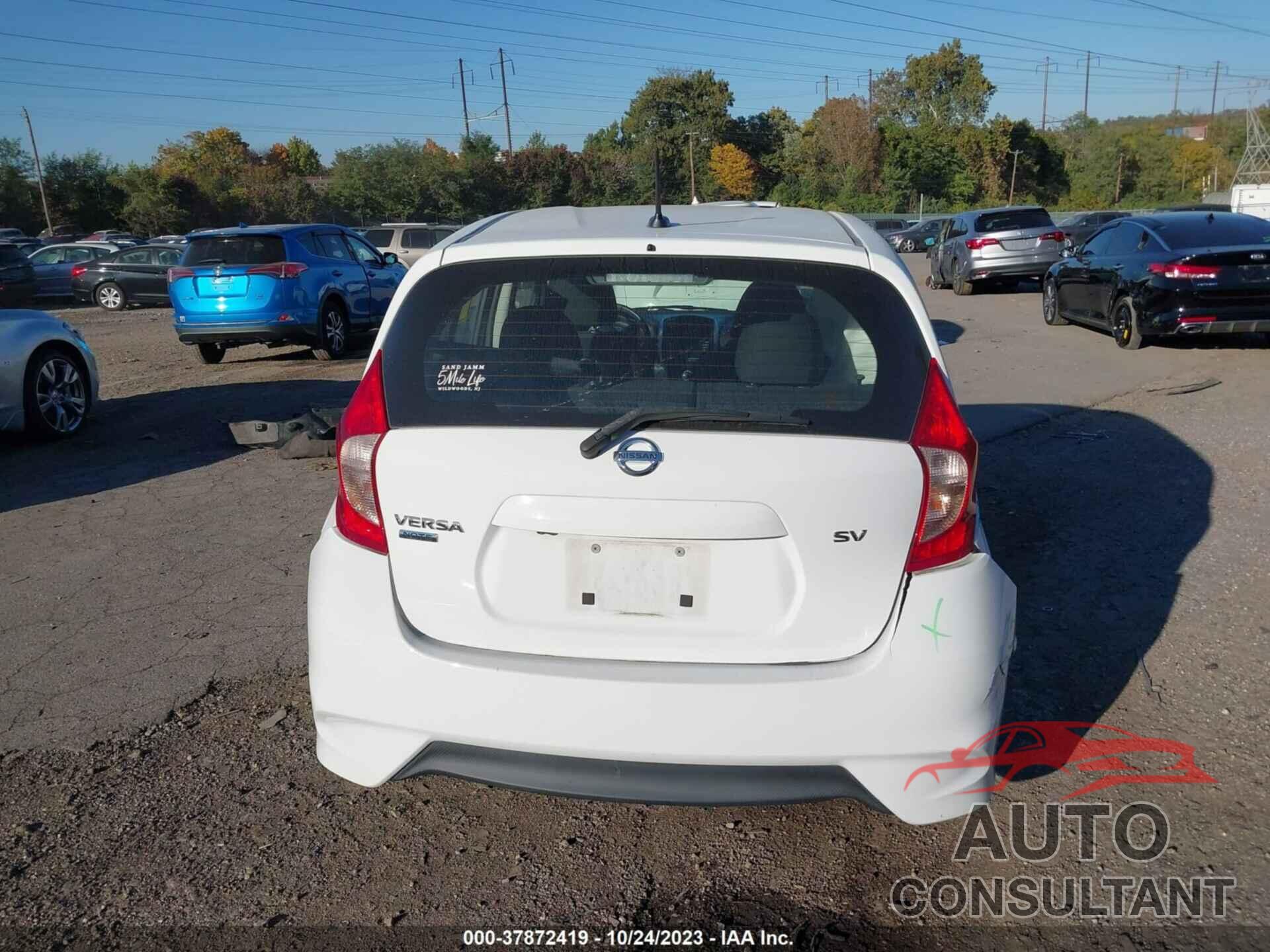 NISSAN VERSA NOTE 2017 - 3N1CE2CP1HL370426