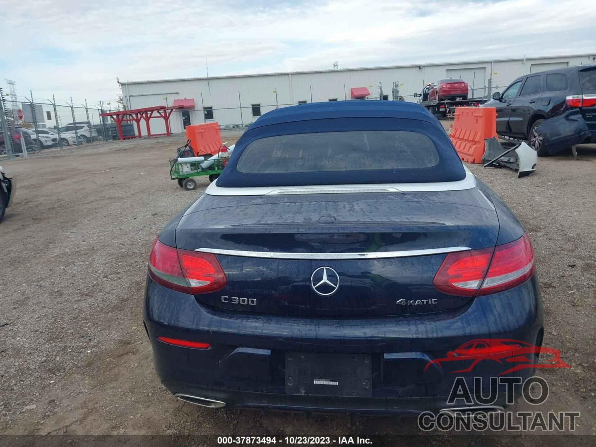 MERCEDES-BENZ C 300 2018 - WDDWK4KB7JF690246