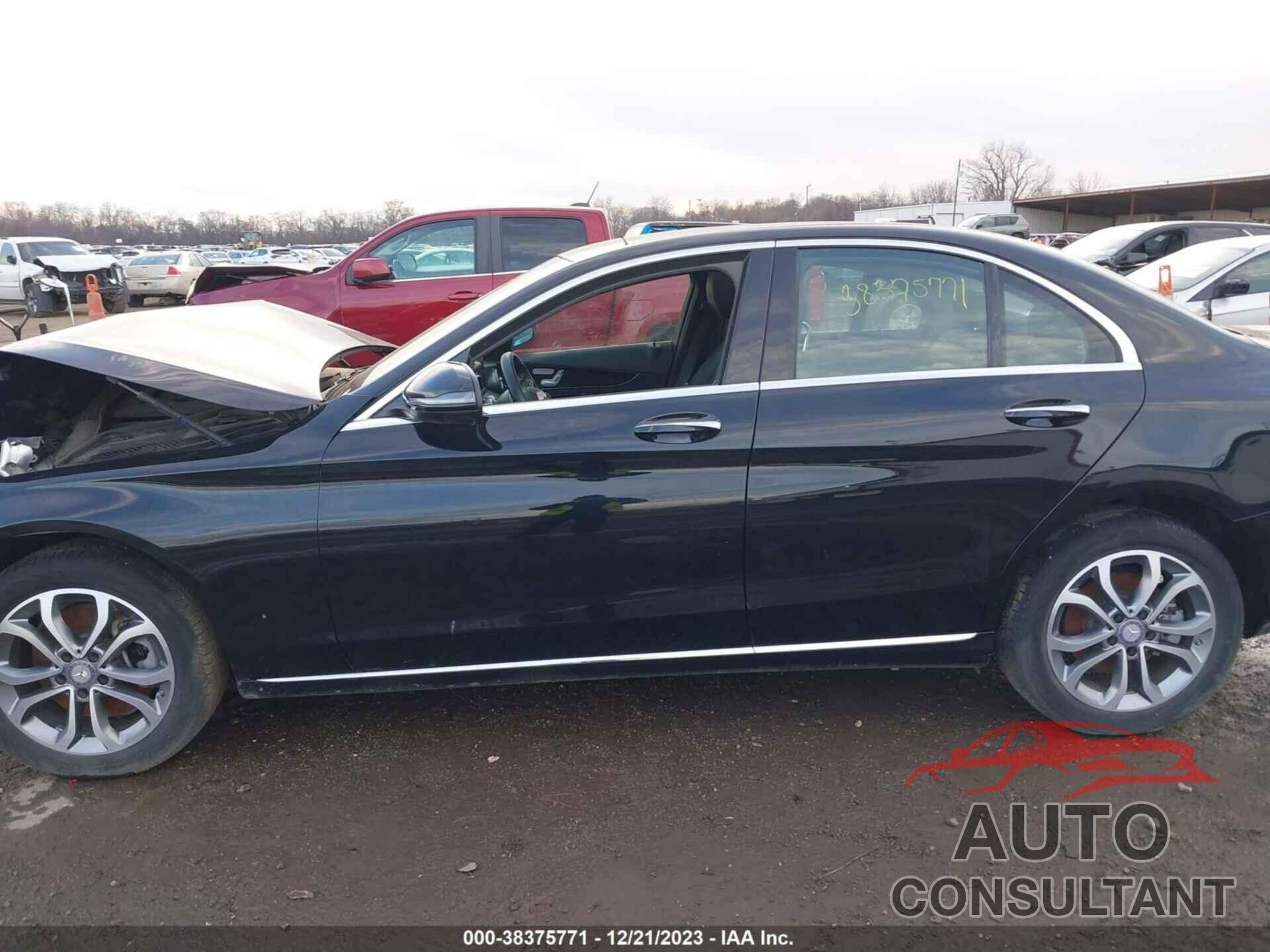 MERCEDES-BENZ C 300 2016 - 55SWF4KB2GU176976