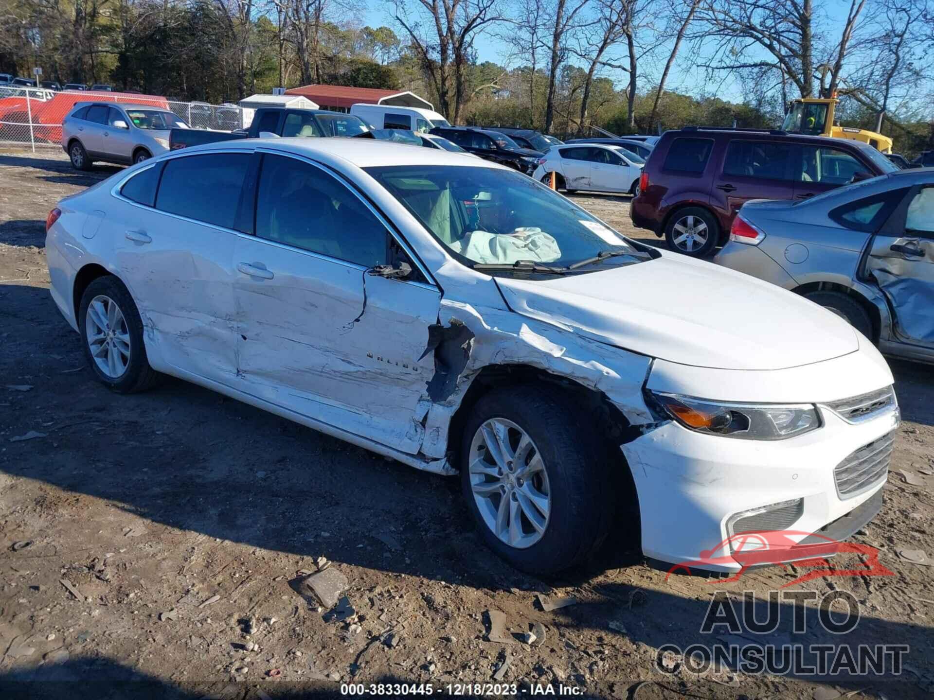 CHEVROLET MALIBU 2018 - 1G1ZD5ST8JF231302