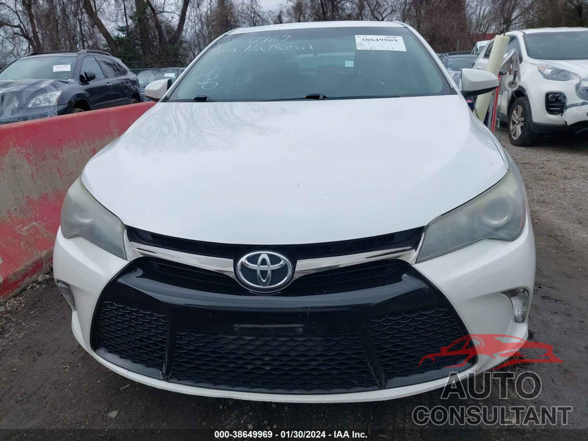 TOYOTA CAMRY 2016 - 4T1BF1FKXGU167535